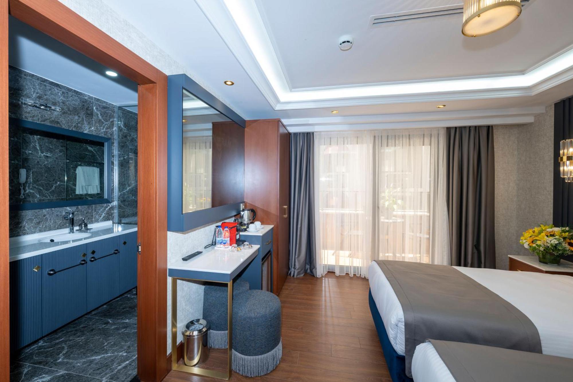 Superior Double or Twin Room Terrace