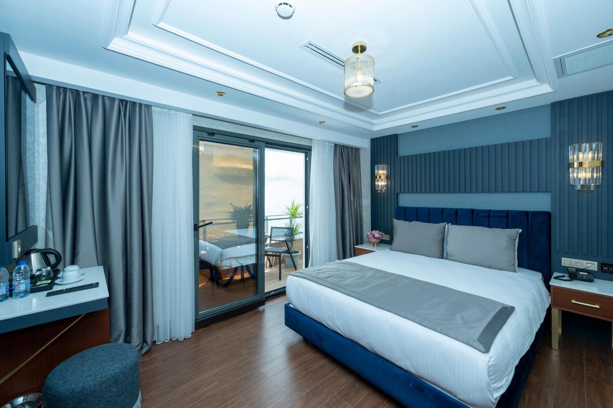 Superior Double or Twin Room Terrace