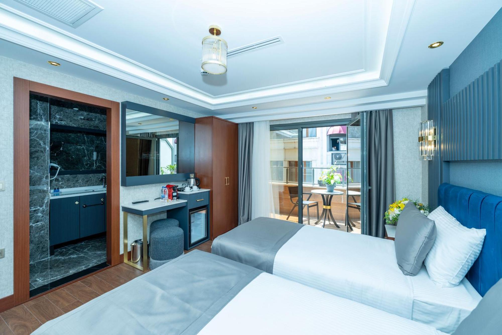 Superior Double or Twin Room Terrace