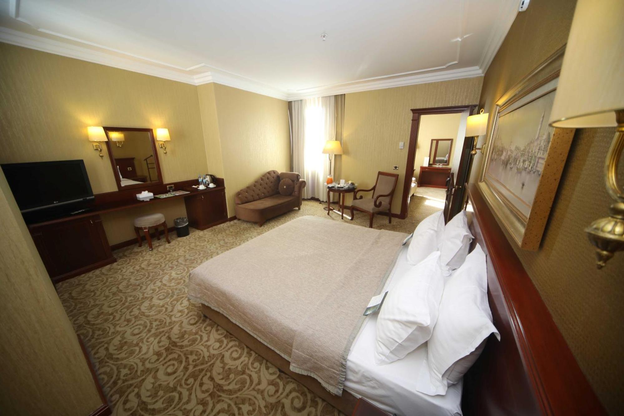 Standard Suite