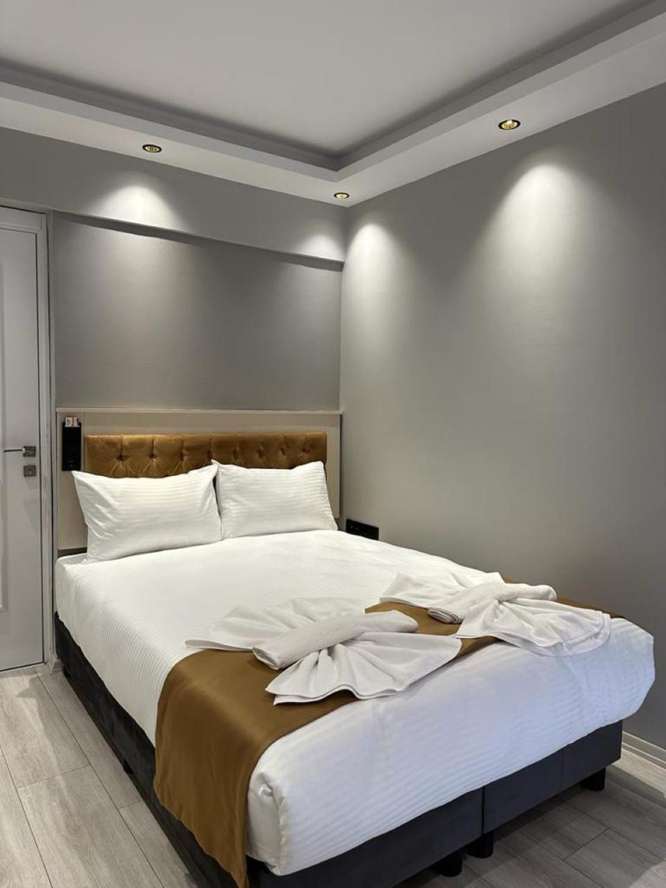 Double Room Sea View,1567683473:JPEG