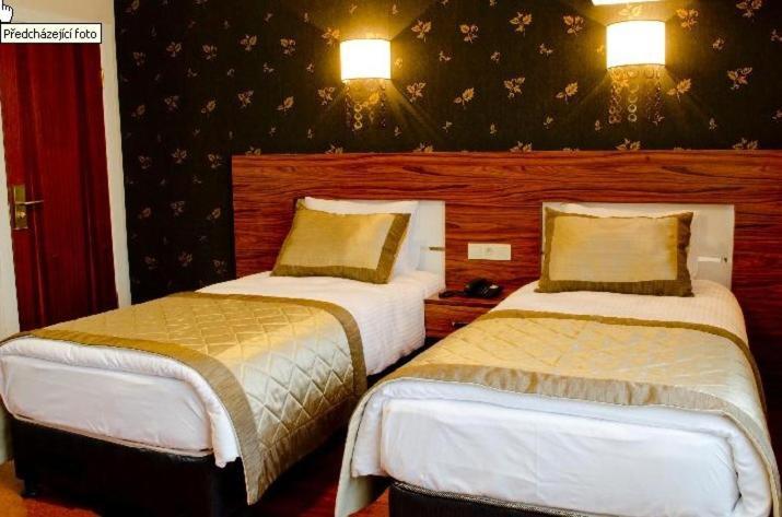 Quarto Standard com Cama de Casal ou 2 de Solteiro