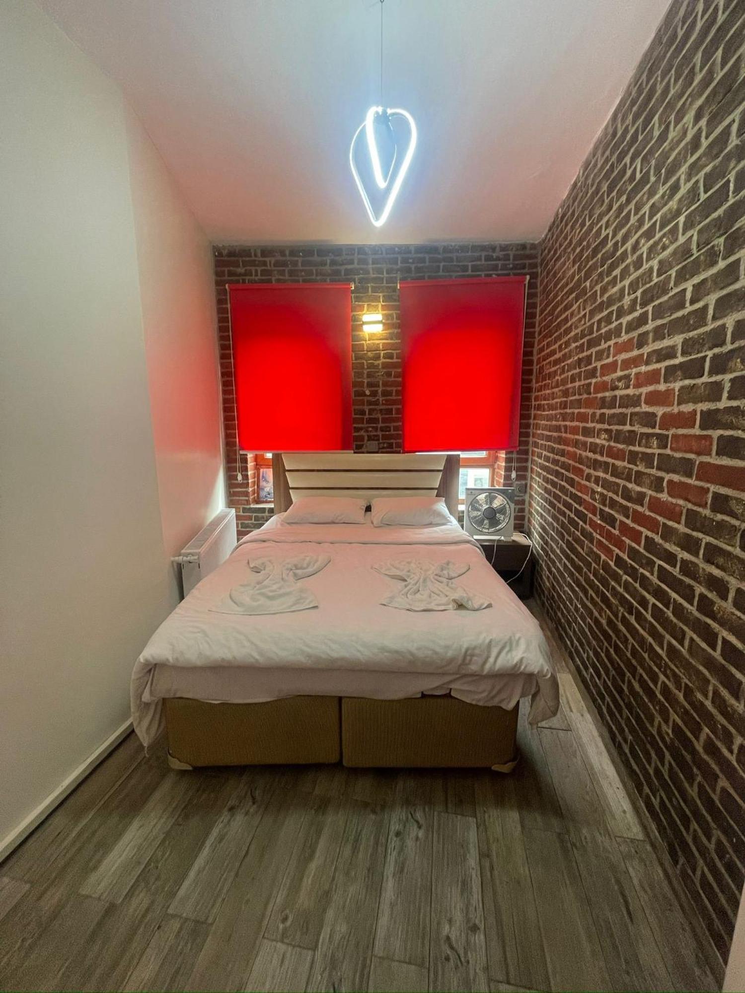 Budget Double Room,1581140723:JPEG