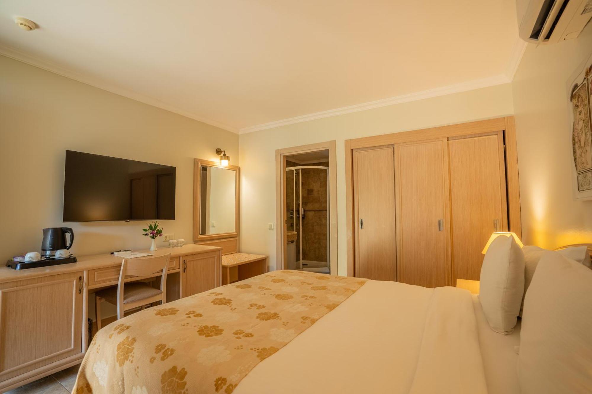 Standard Double Room,1583651313:JPEG