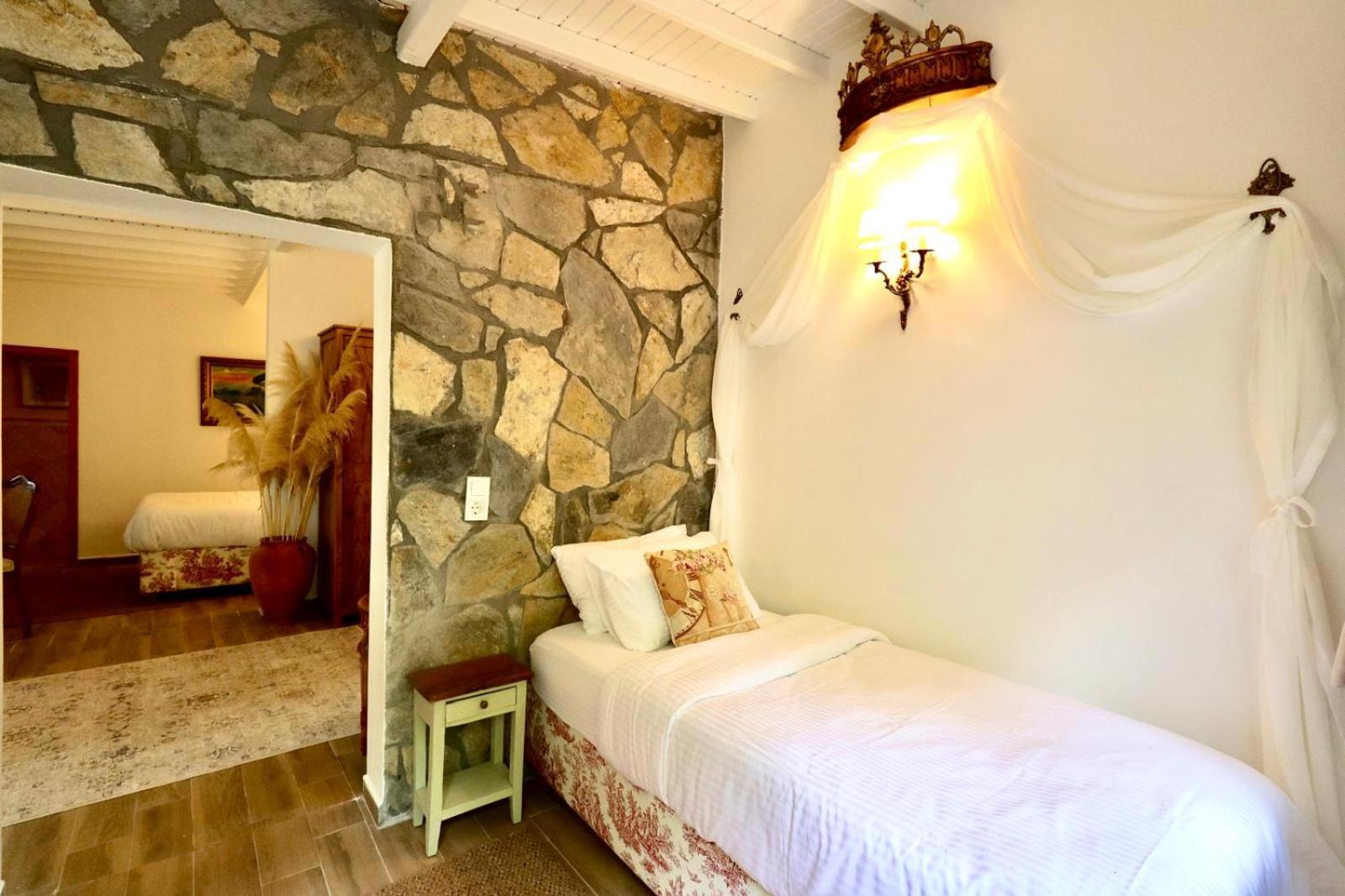 Villa - Bahçe Manzaralı