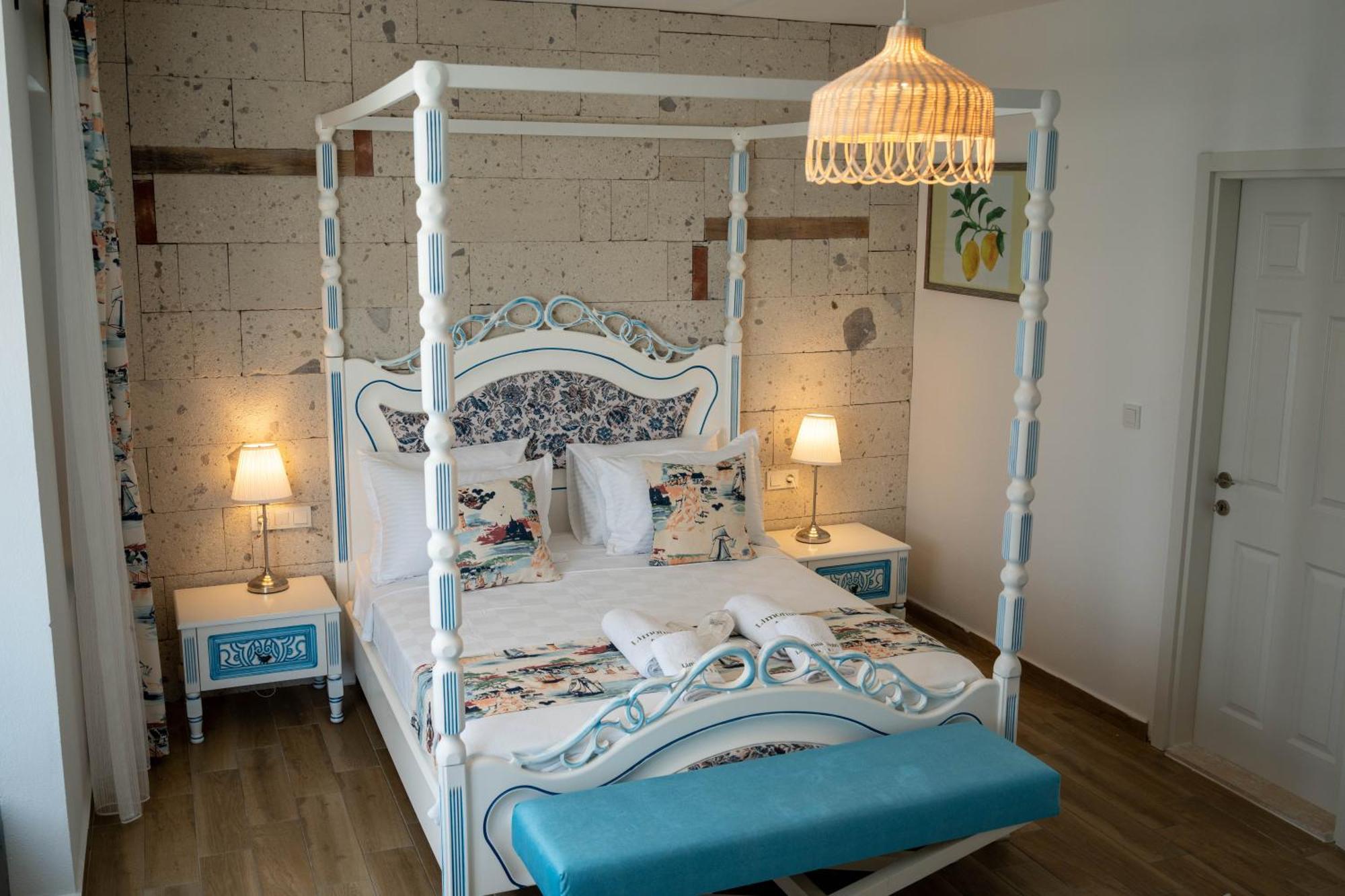 Junior Suite,1588231025:JPEG