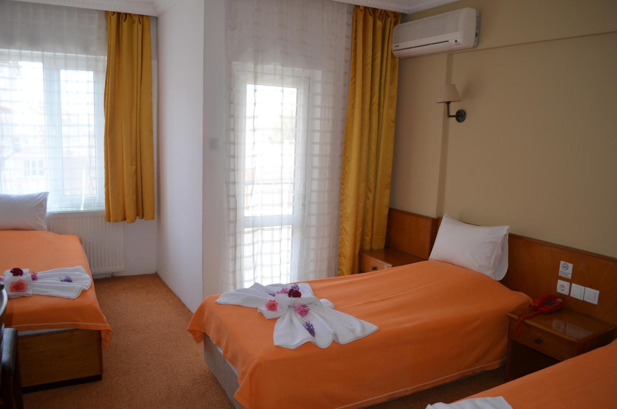 Economy Dreibettzimmer