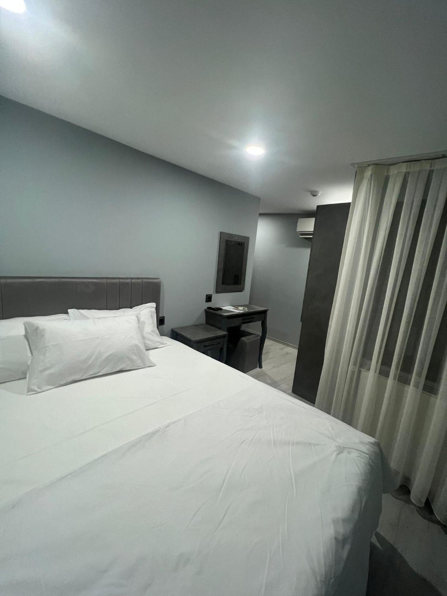Quarto Duplo Standard
