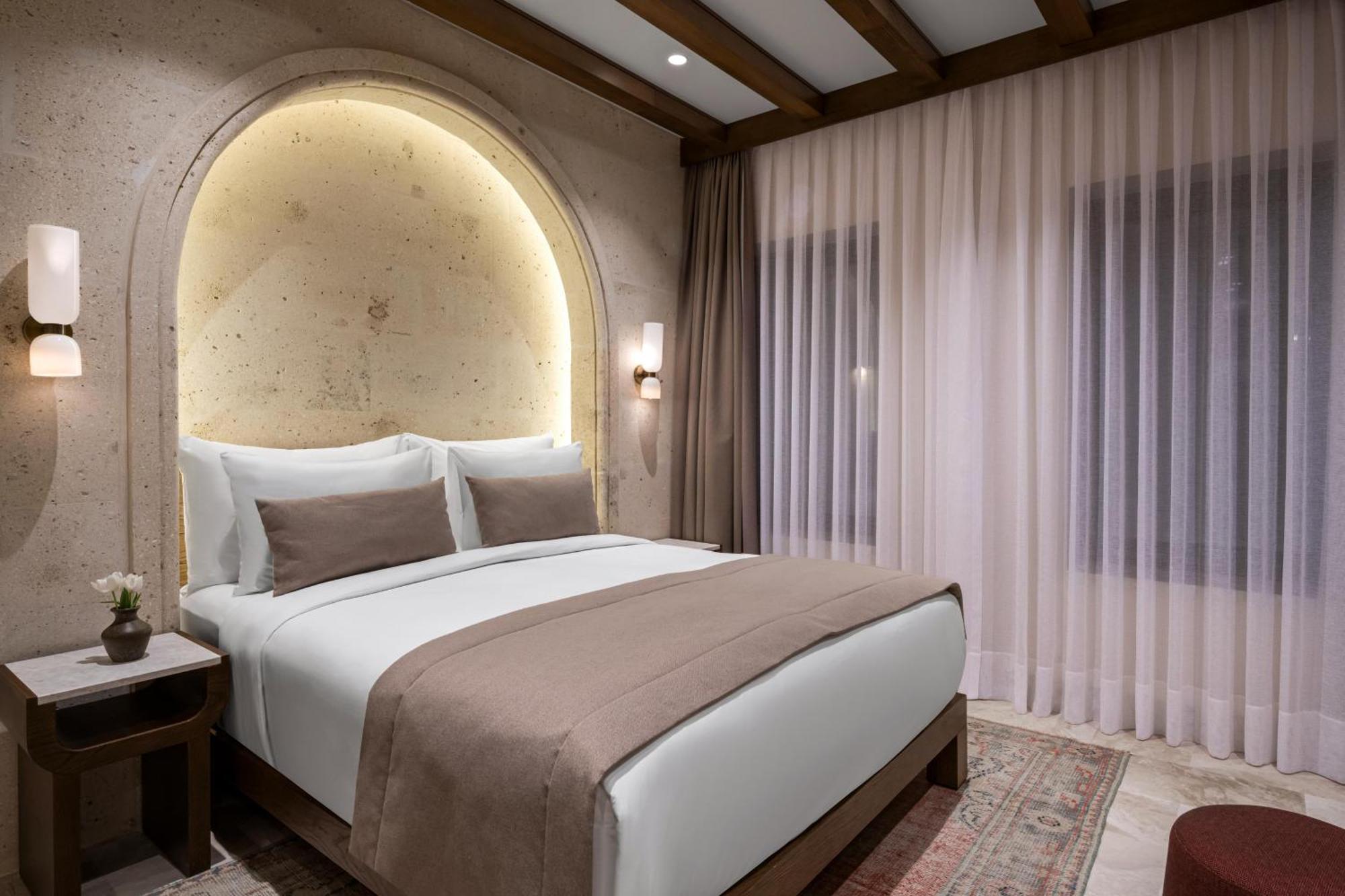 Deluxe Double or Twin Room,1590643698:JPEG