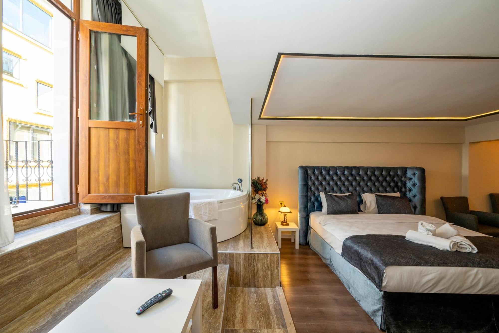 King Suite,1592073292:JPEG