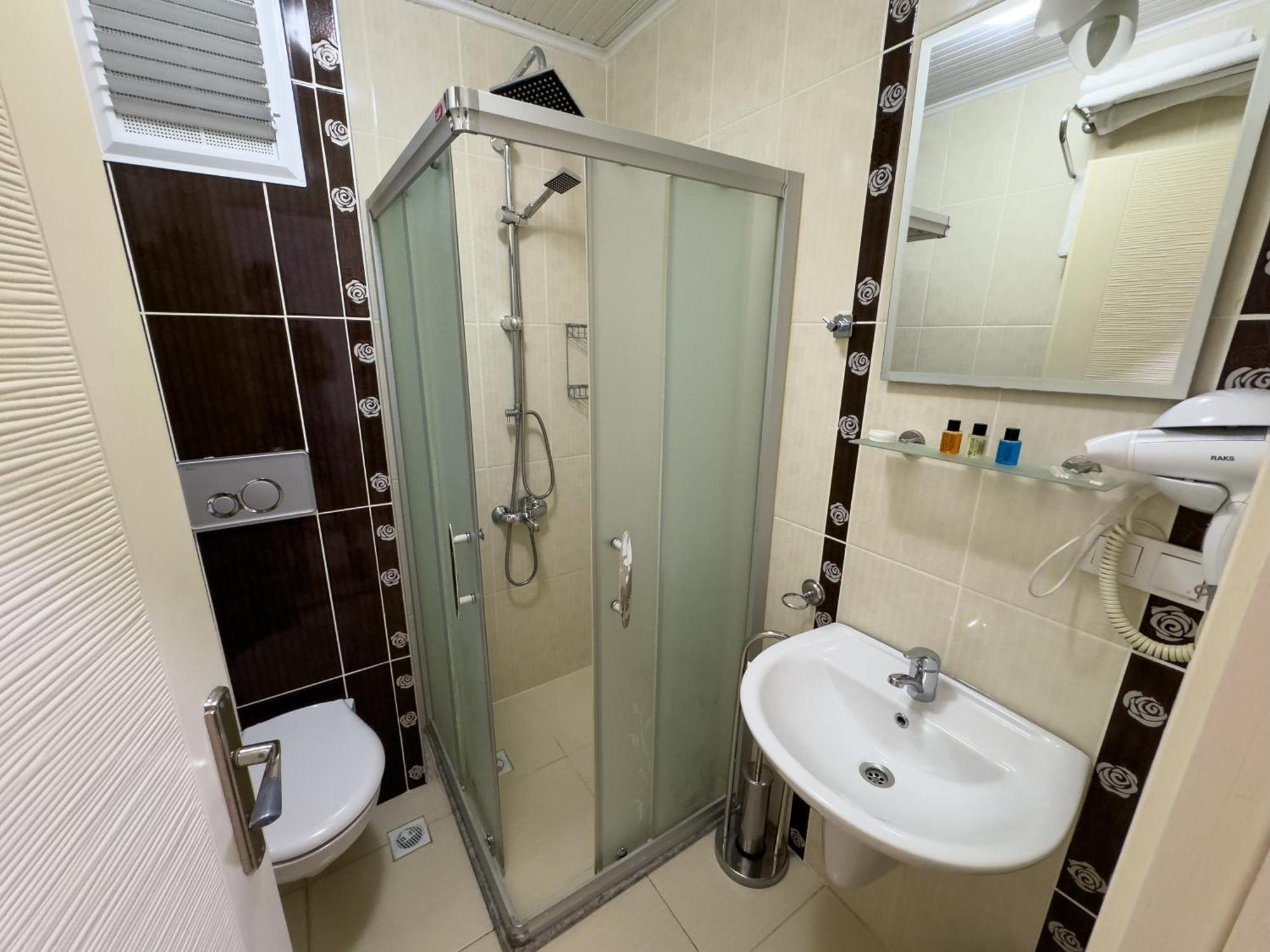 Twin Room - Penthouse,1615411400:JPEG