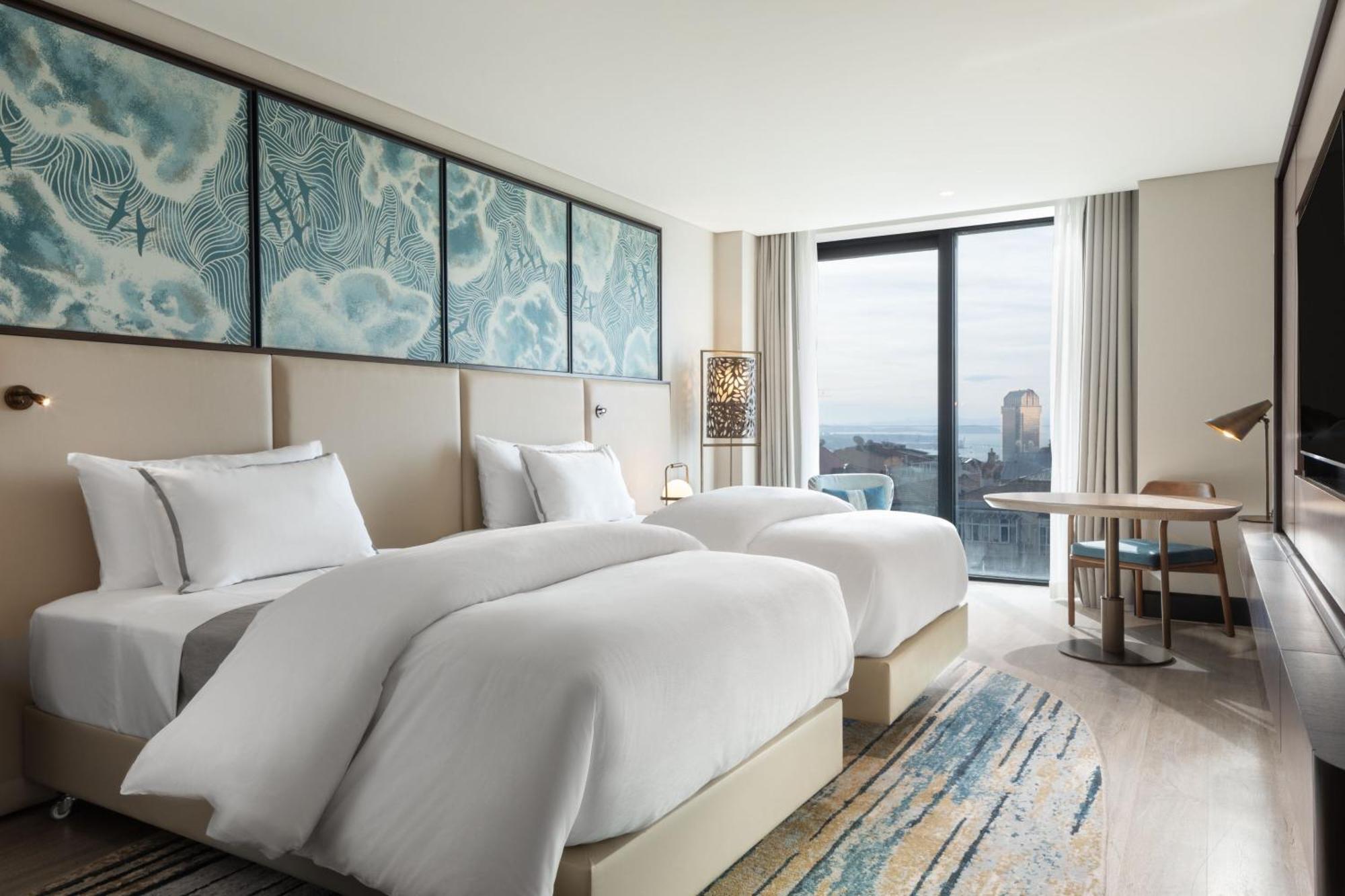 Privilege Guest room 2 Twin or Single Beds City view