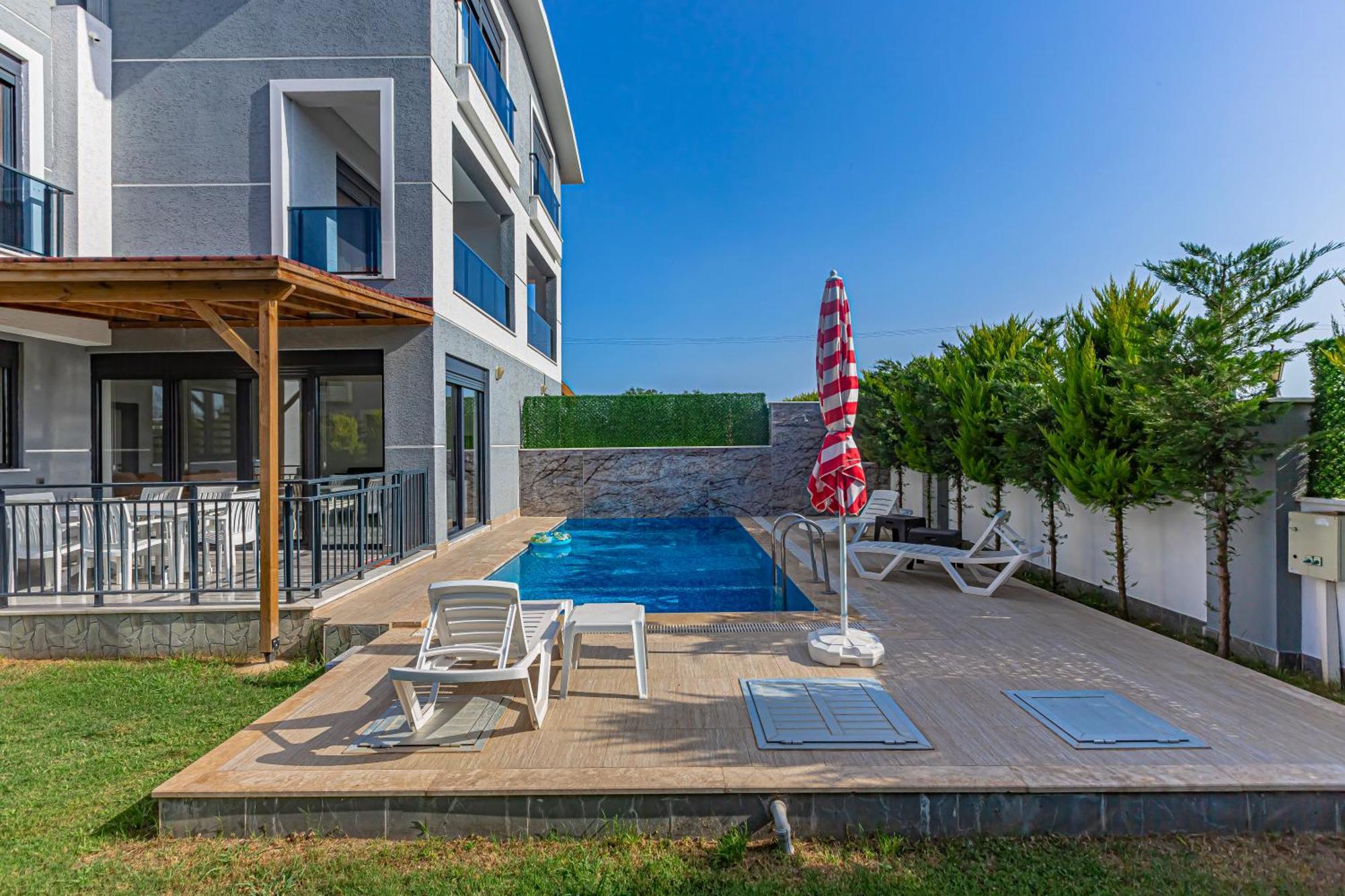 Deluxe Villa