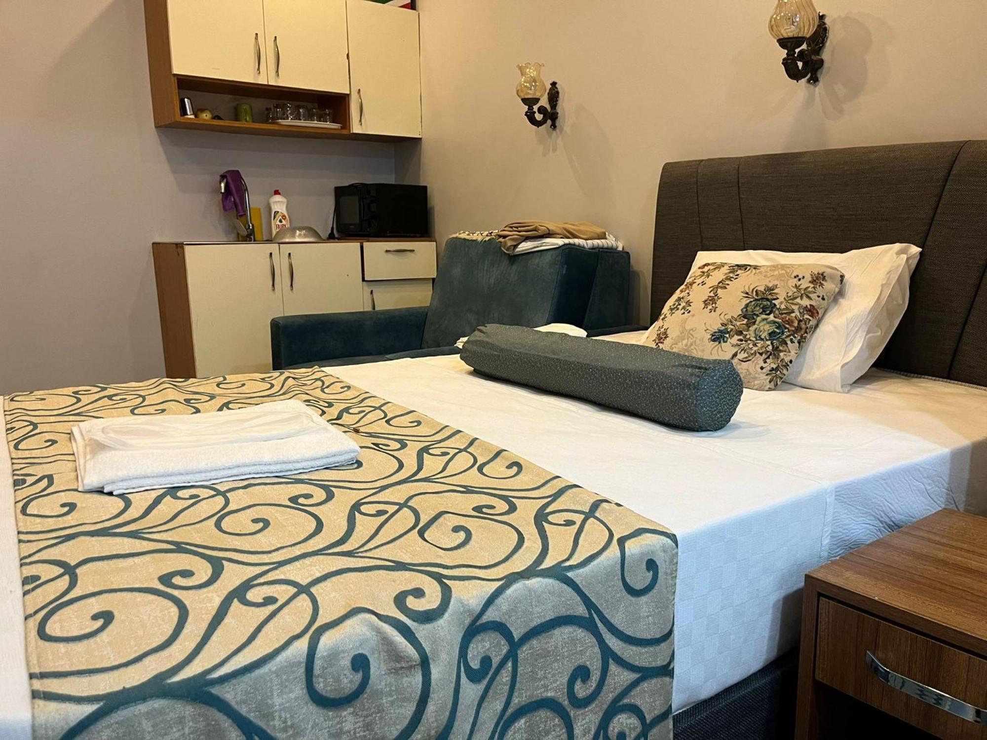 Luxury Triple Room,1655415957:JPEG