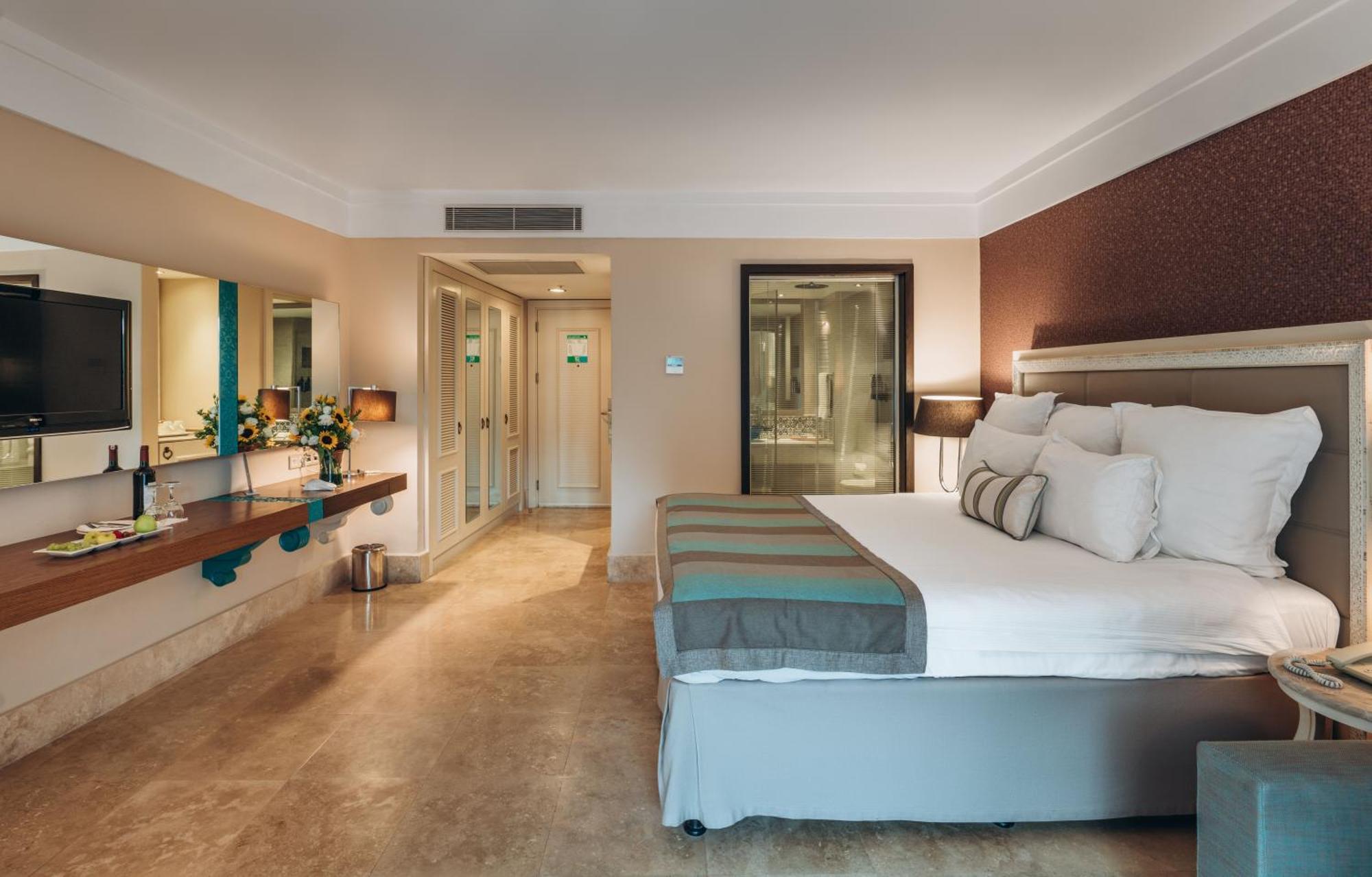 Standard Room Pool Access Adult Only