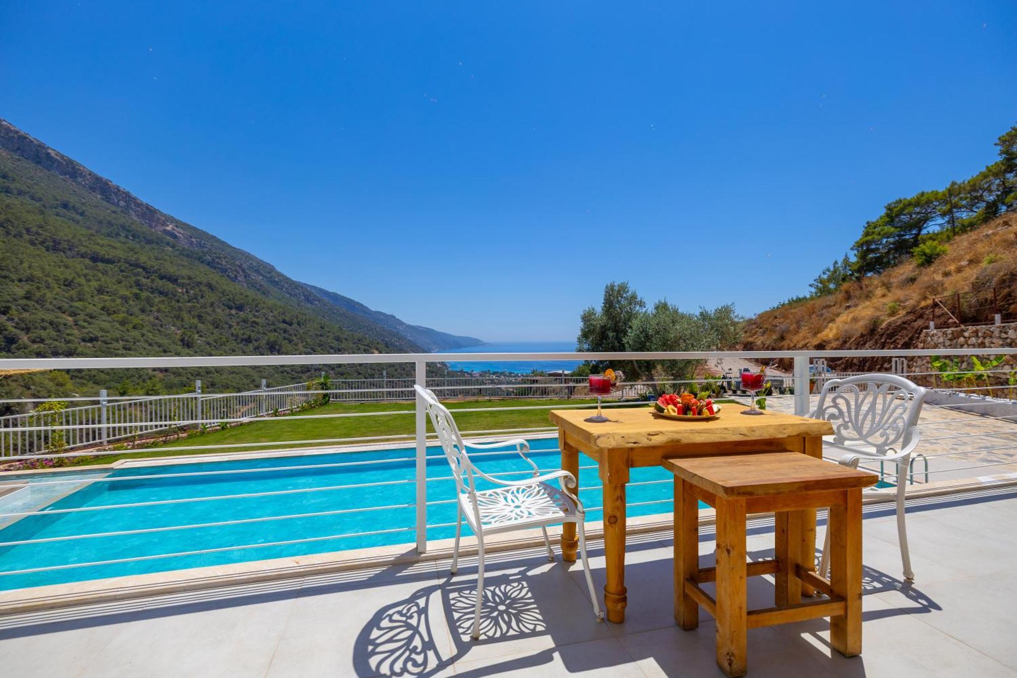 Deluxe Bungalov - Deniz Manzaralı