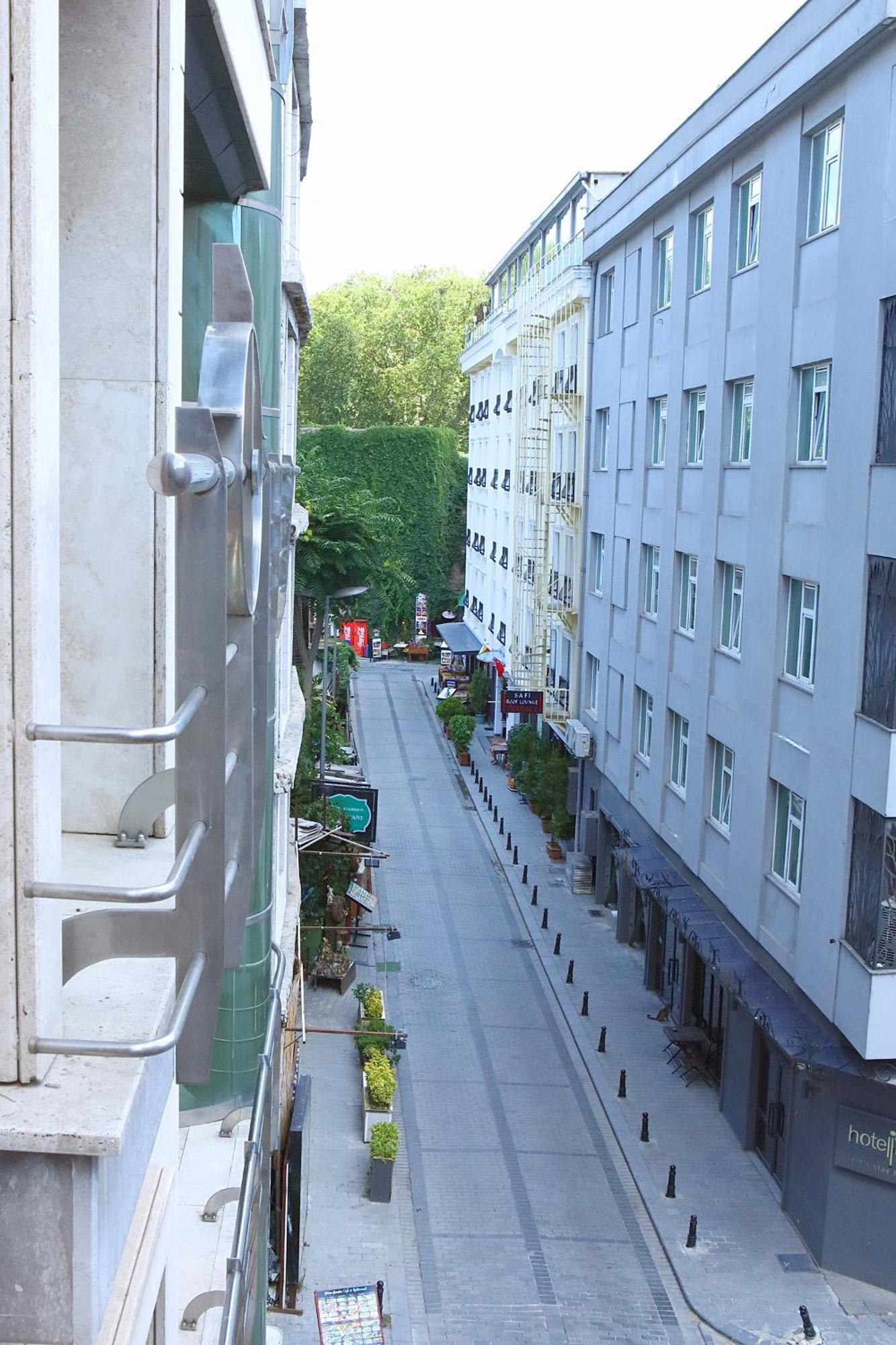 Standard Double Room,1600602131:JPEG