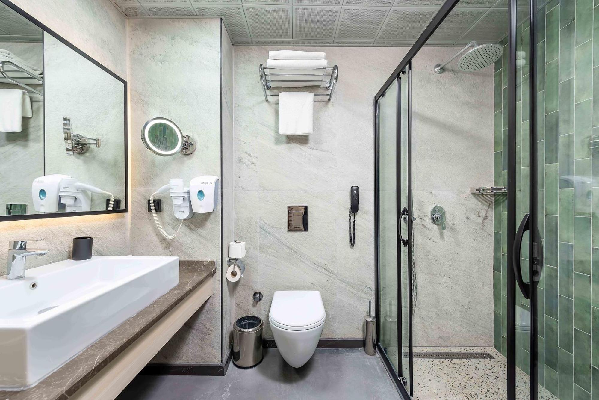 Premium Signature Room