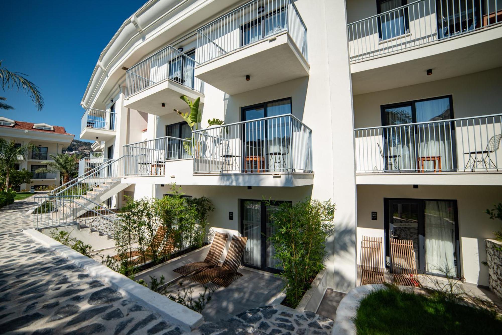 Double Room with Garden View,1609724266:JPEG