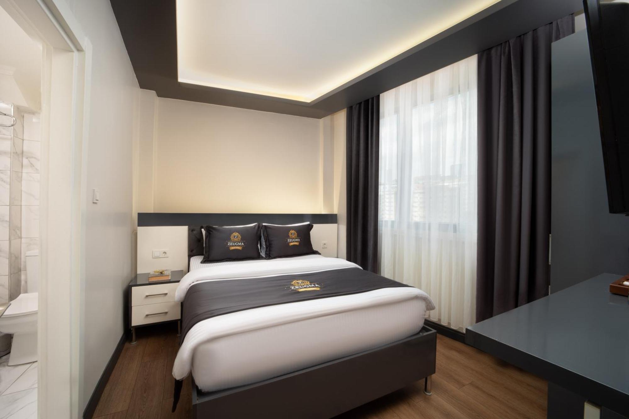 Double Room,1613456066:JPEG