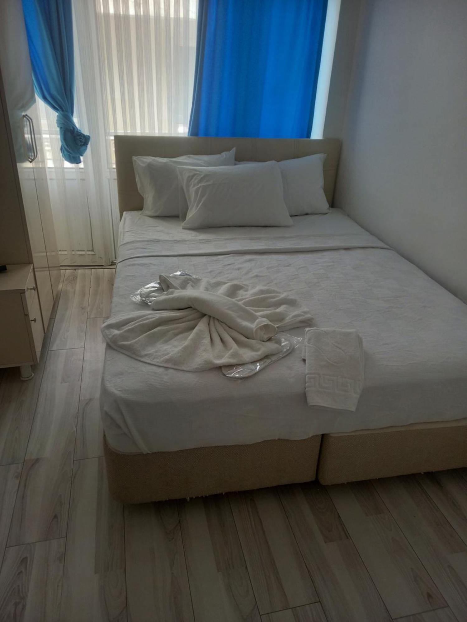 Çift Kişilik Oda - Balkonlu