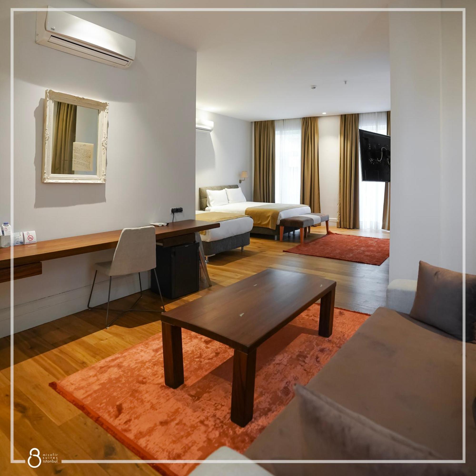 Quarto Triplo com Banheira