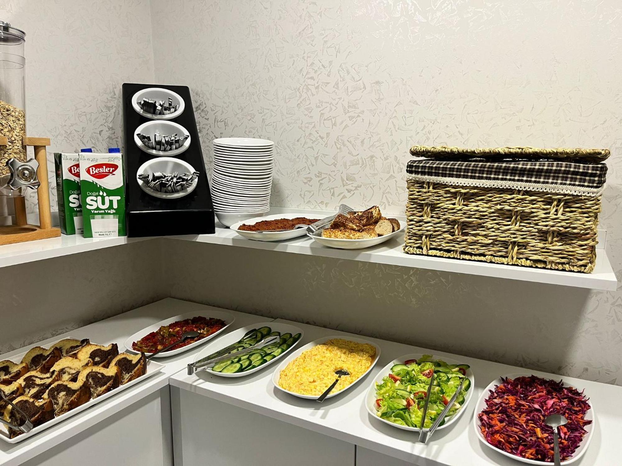 Budget Double Room,1615910388:JPEG