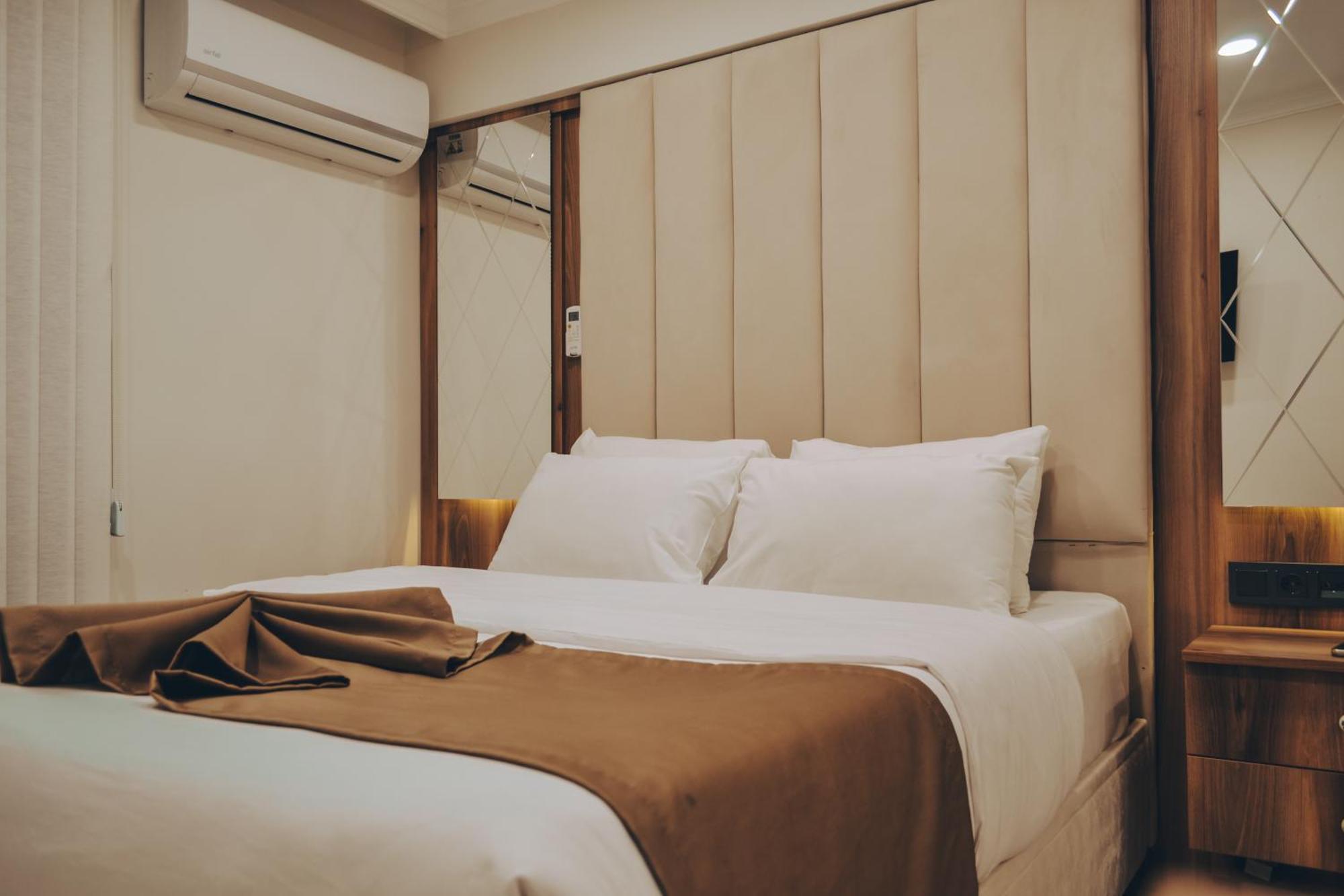 Triple Room,1618890276:JPEG