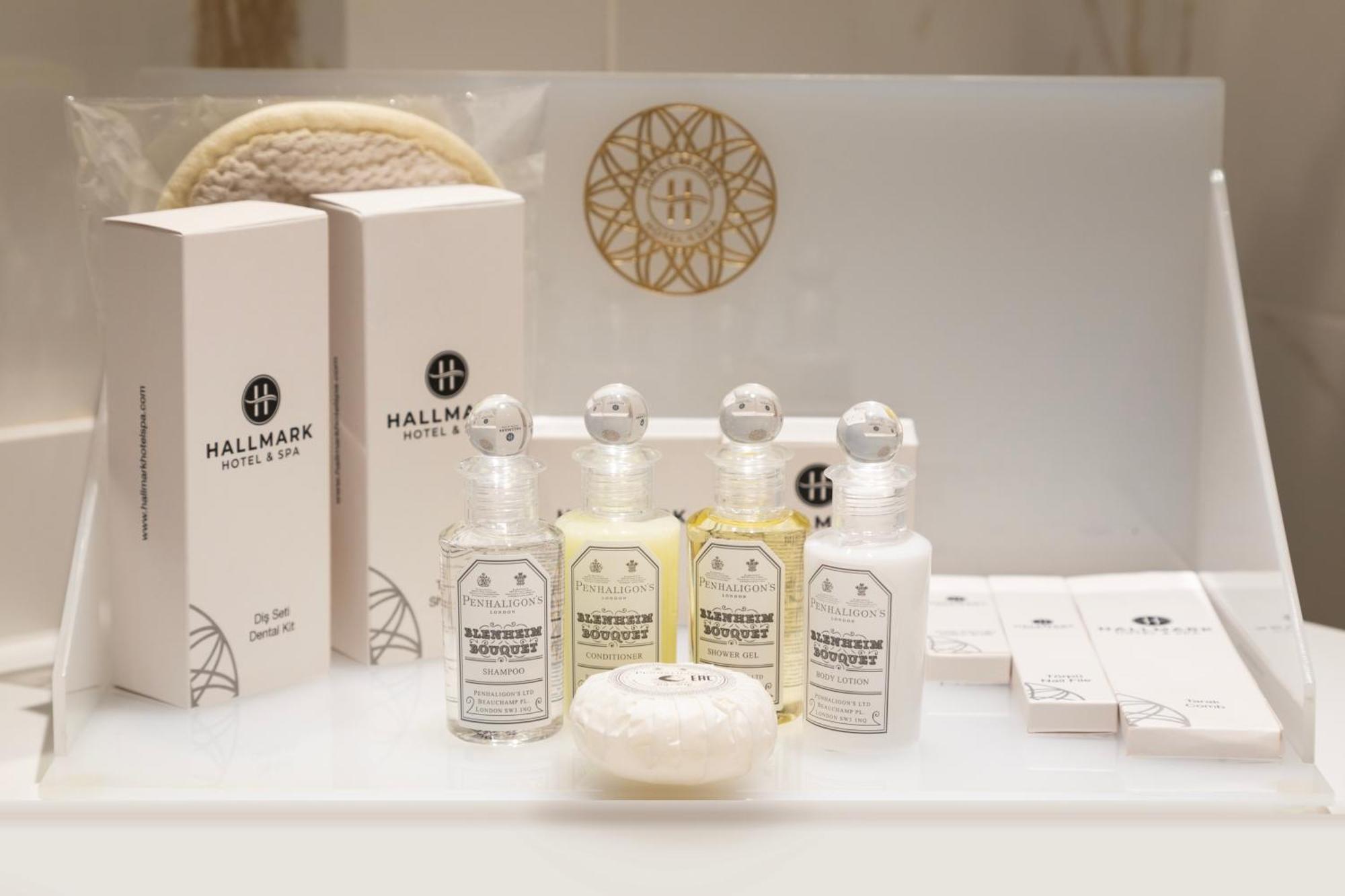 Deluxe King Room,1618894085:JPEG