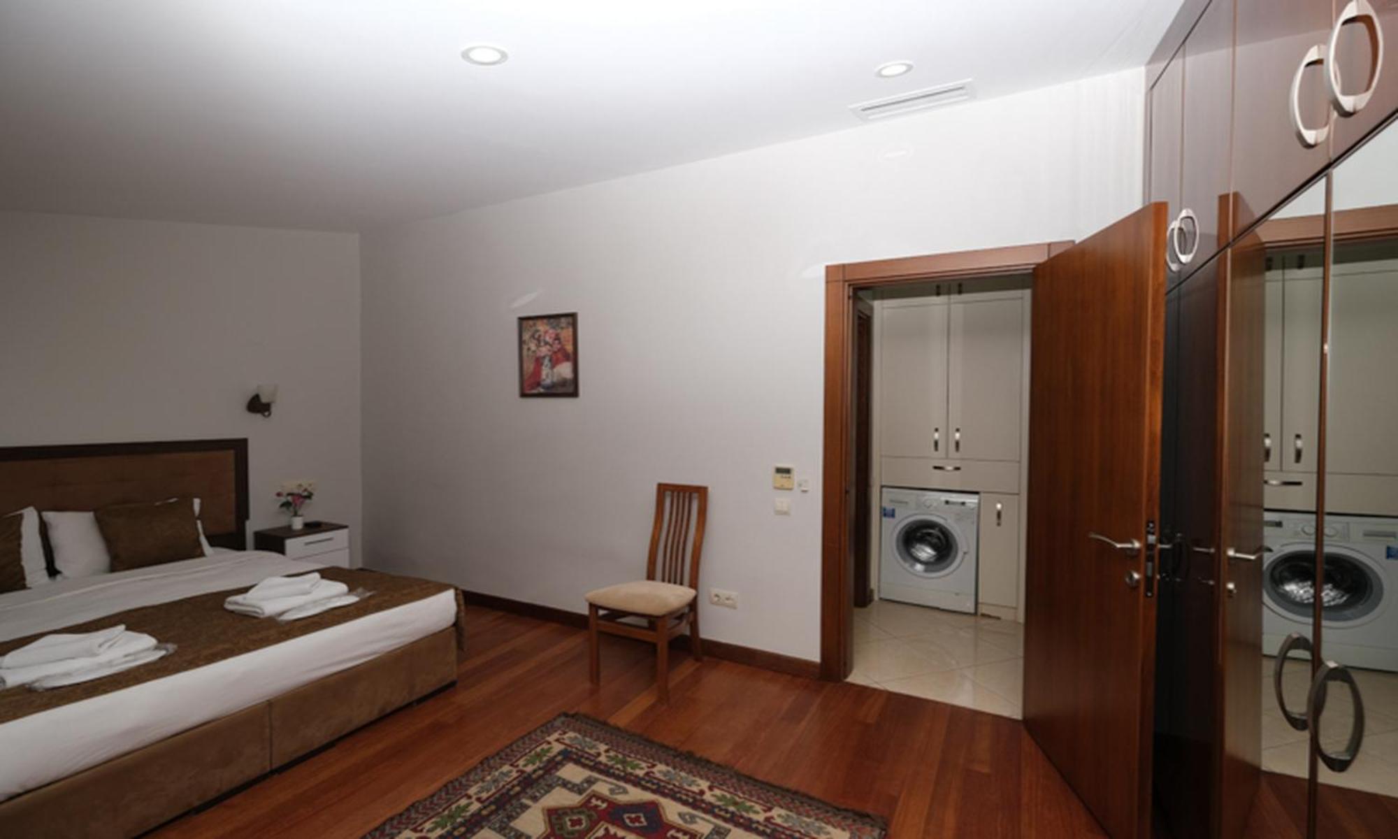 Suite con 3 Camere da Letto