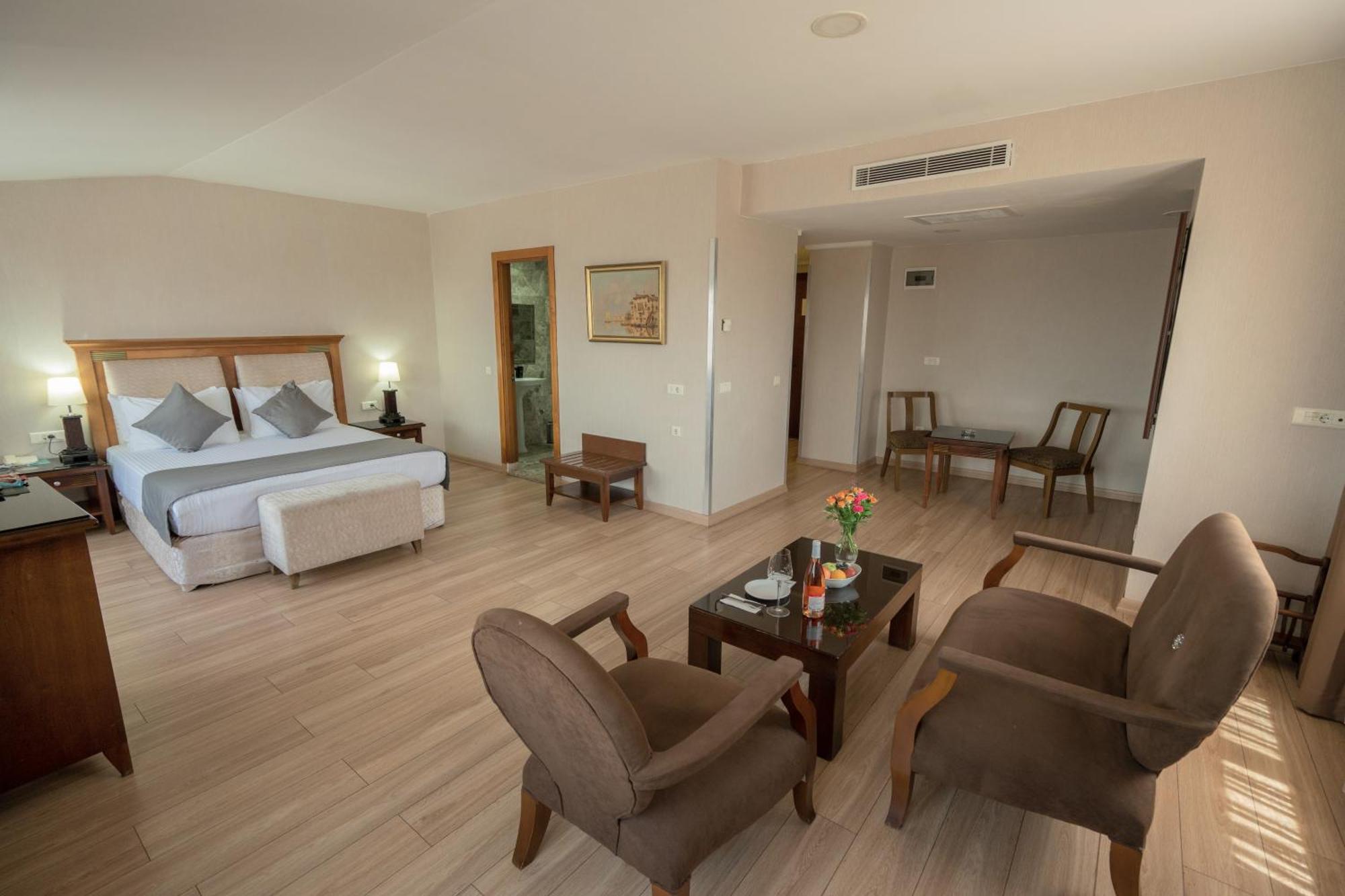 Quarto Duplo Standard