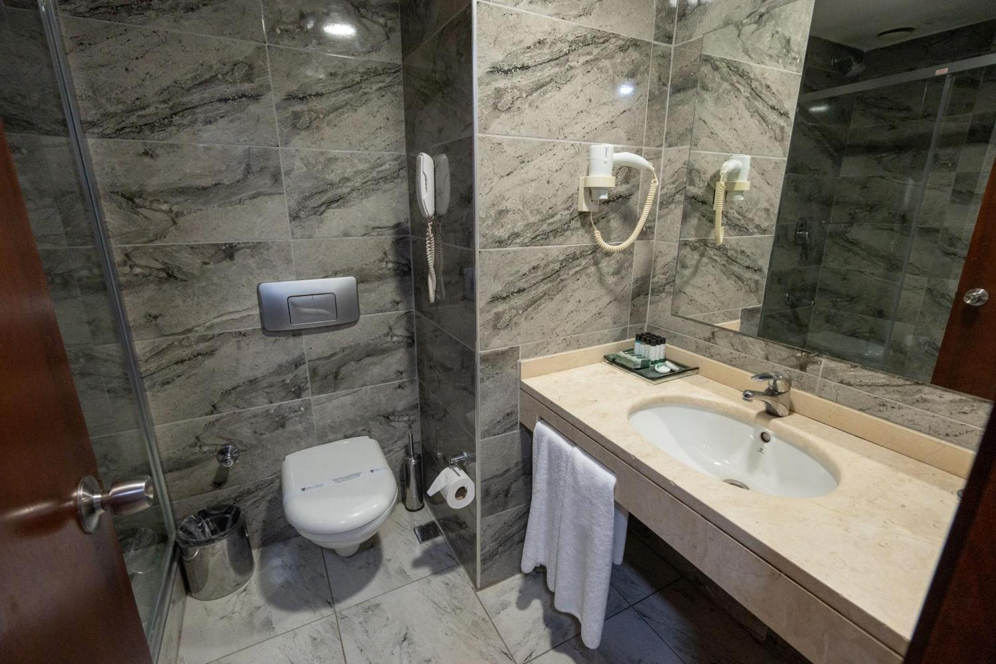 Quarto Triplo Standard