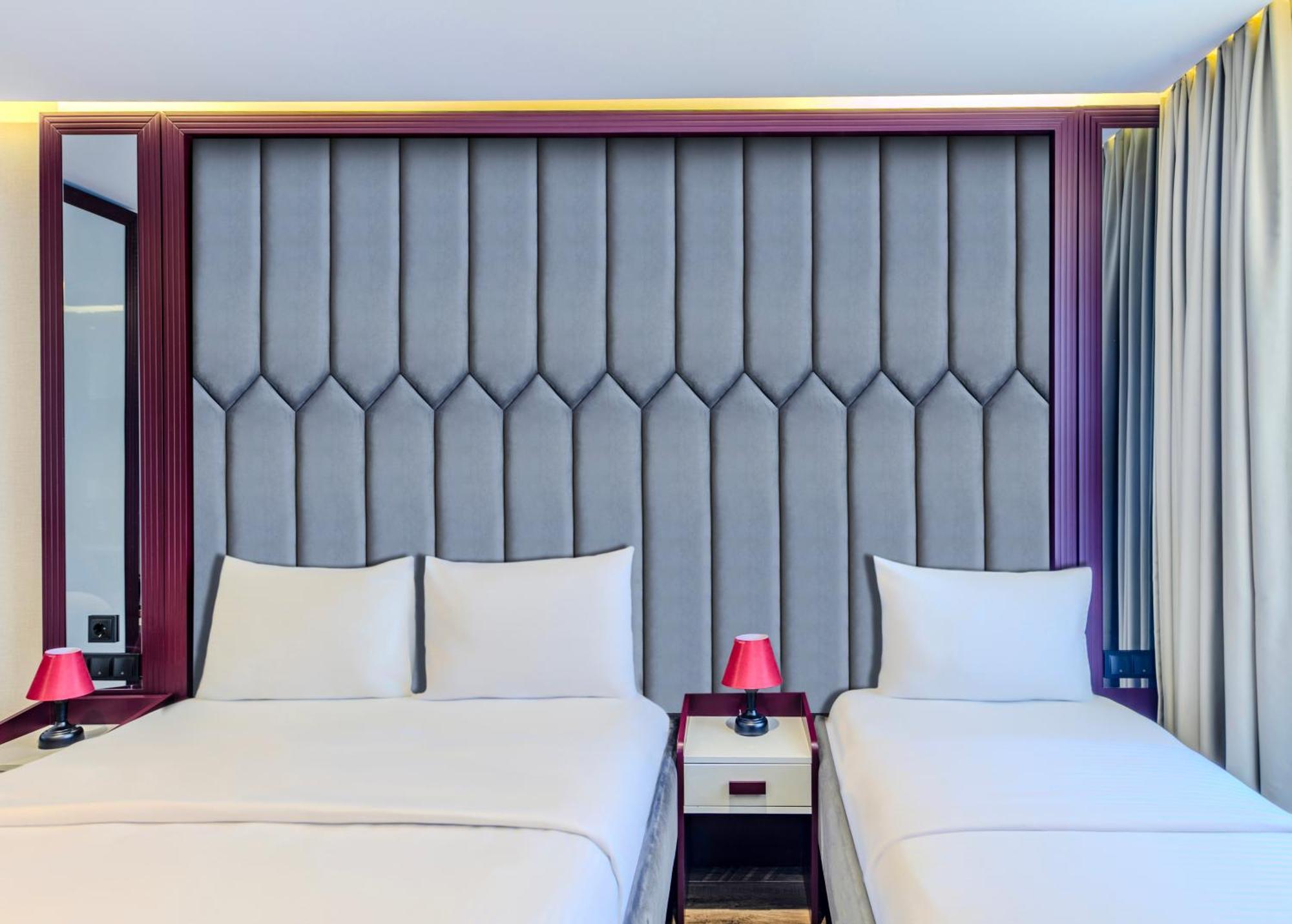 Deluxe Triple Room,1633160116:JPEG