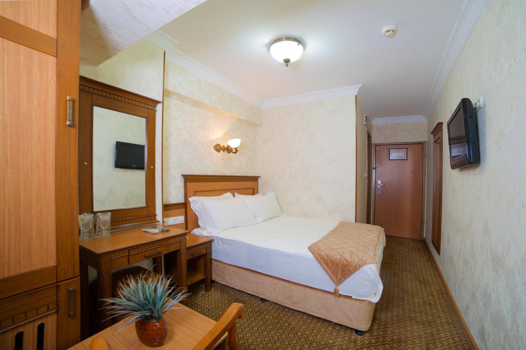 Budget Single Room