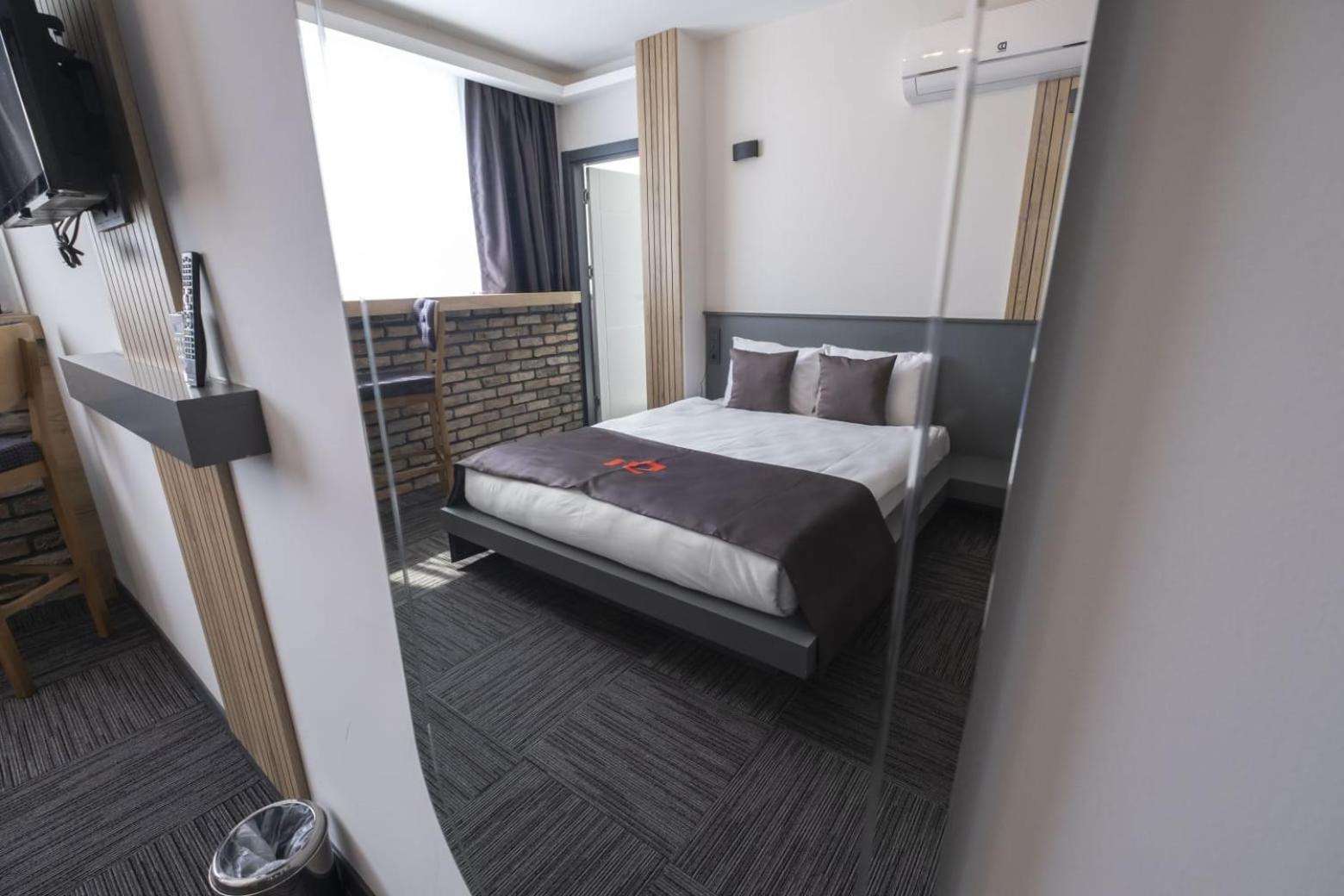 Standard Double Room,1637602197:JPEG