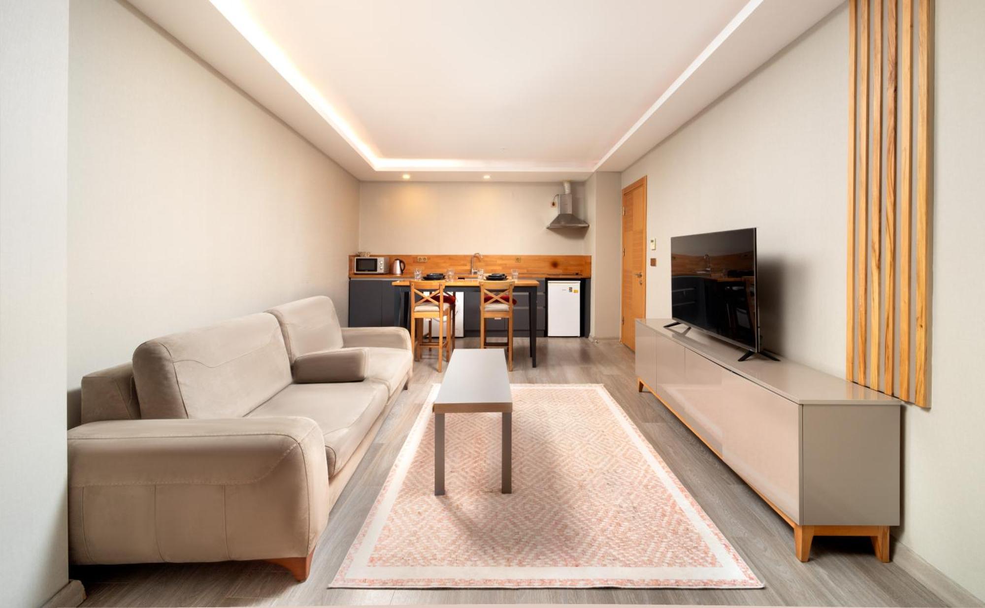 Deluxe Suite,1637852308:JPEG