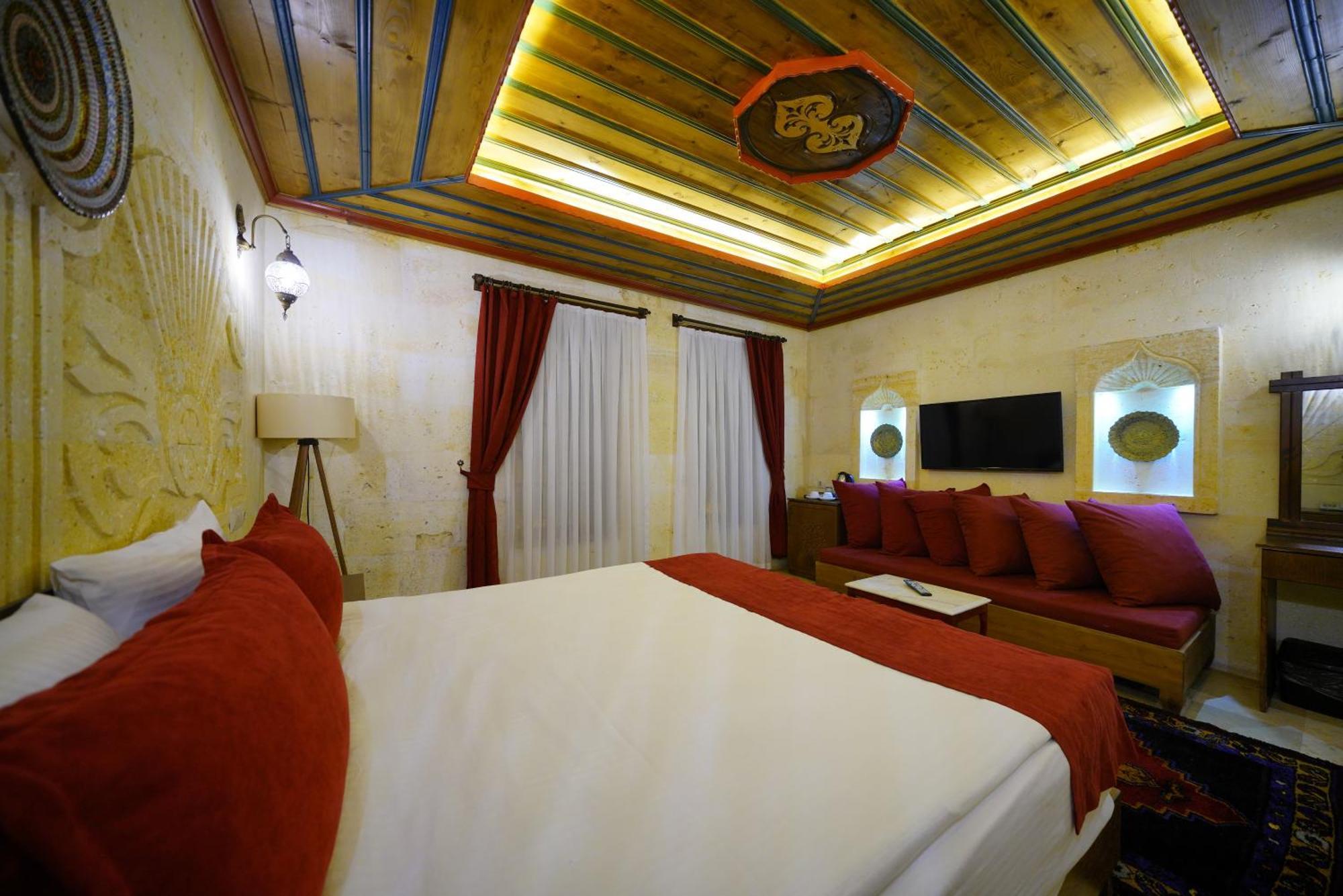 Standard Double Room,1641104670:JPEG