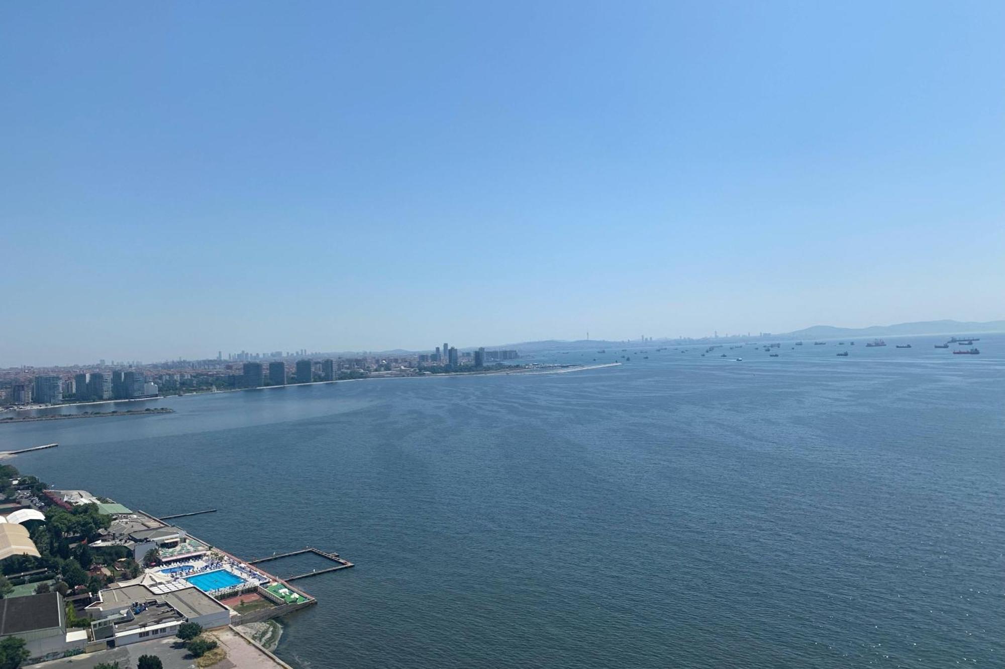 Suite Presidencial com 1 Cama King-size, Acesso Club e Vista Mar