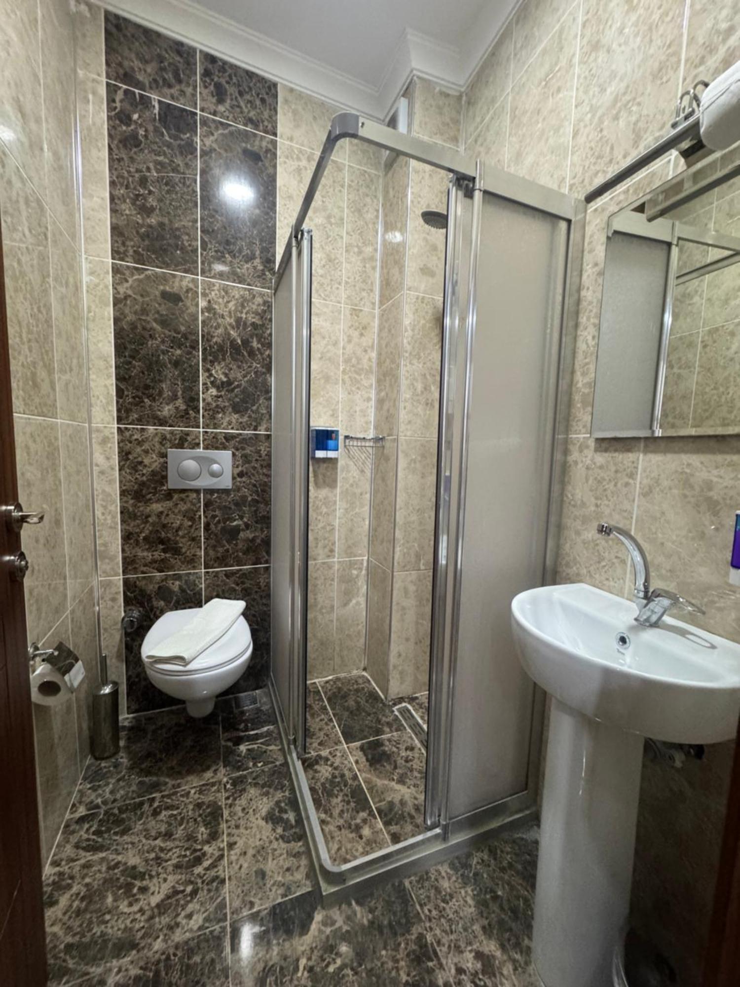 Standard Single Room,1645032138:JPEG