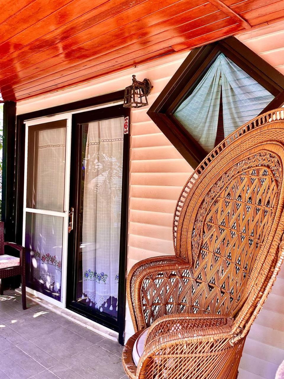 Villa with Sea View,1645666127:JPEG