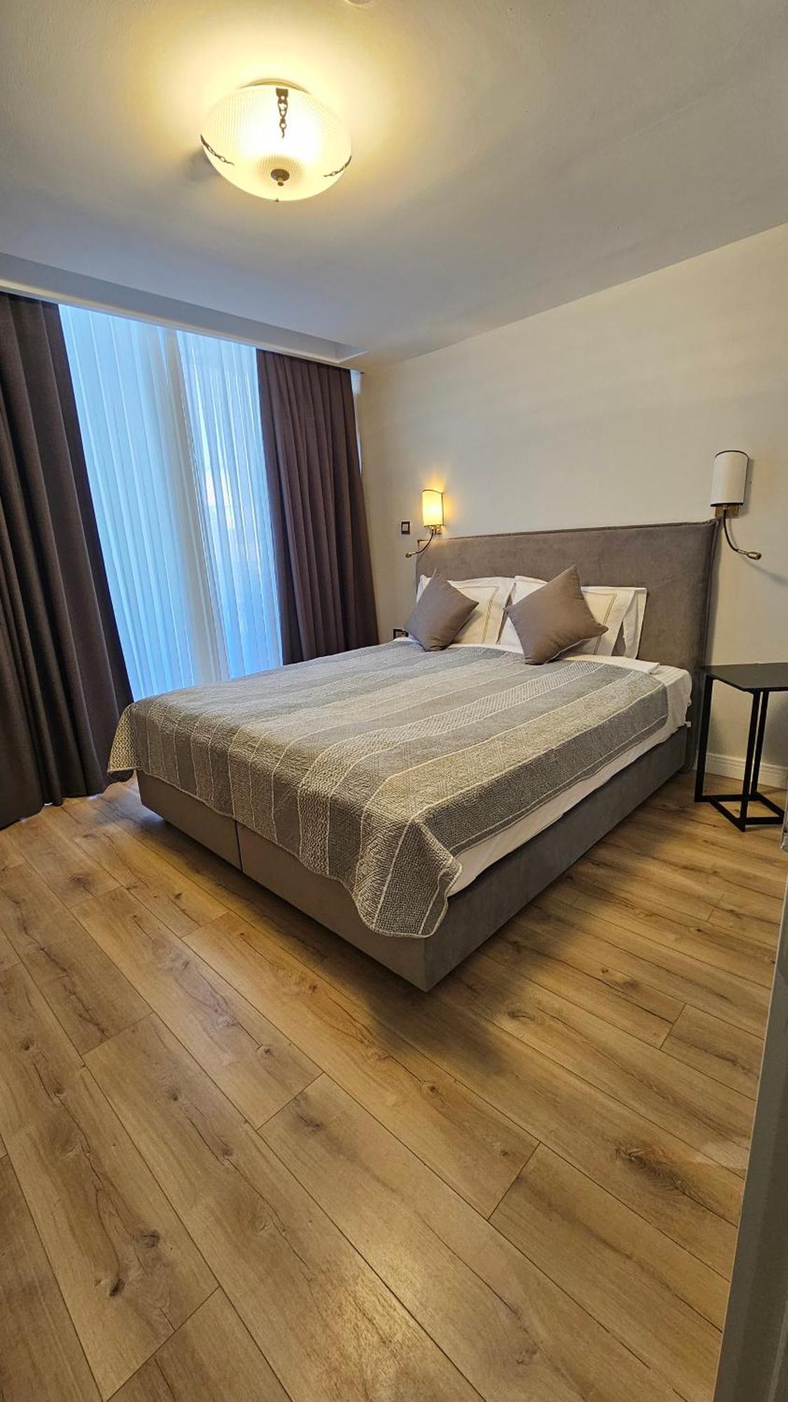 Quarto Duplo Econômico