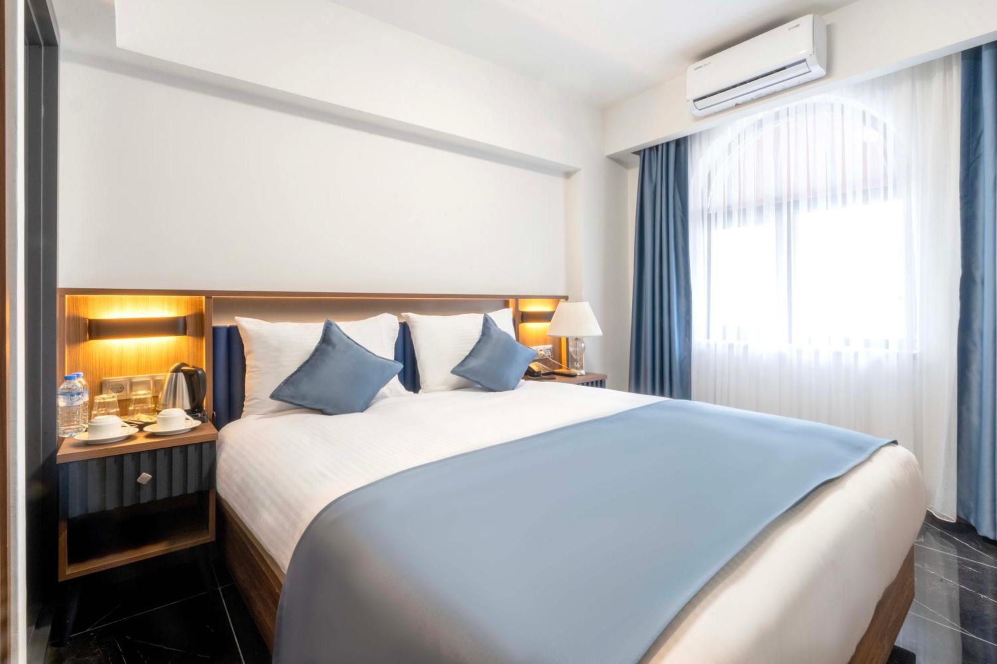 Standard Double or Twin Room,1660423766:JPEG