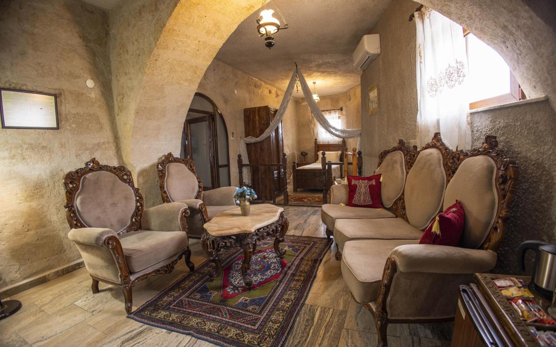 Chambre avec Arche en Pierre