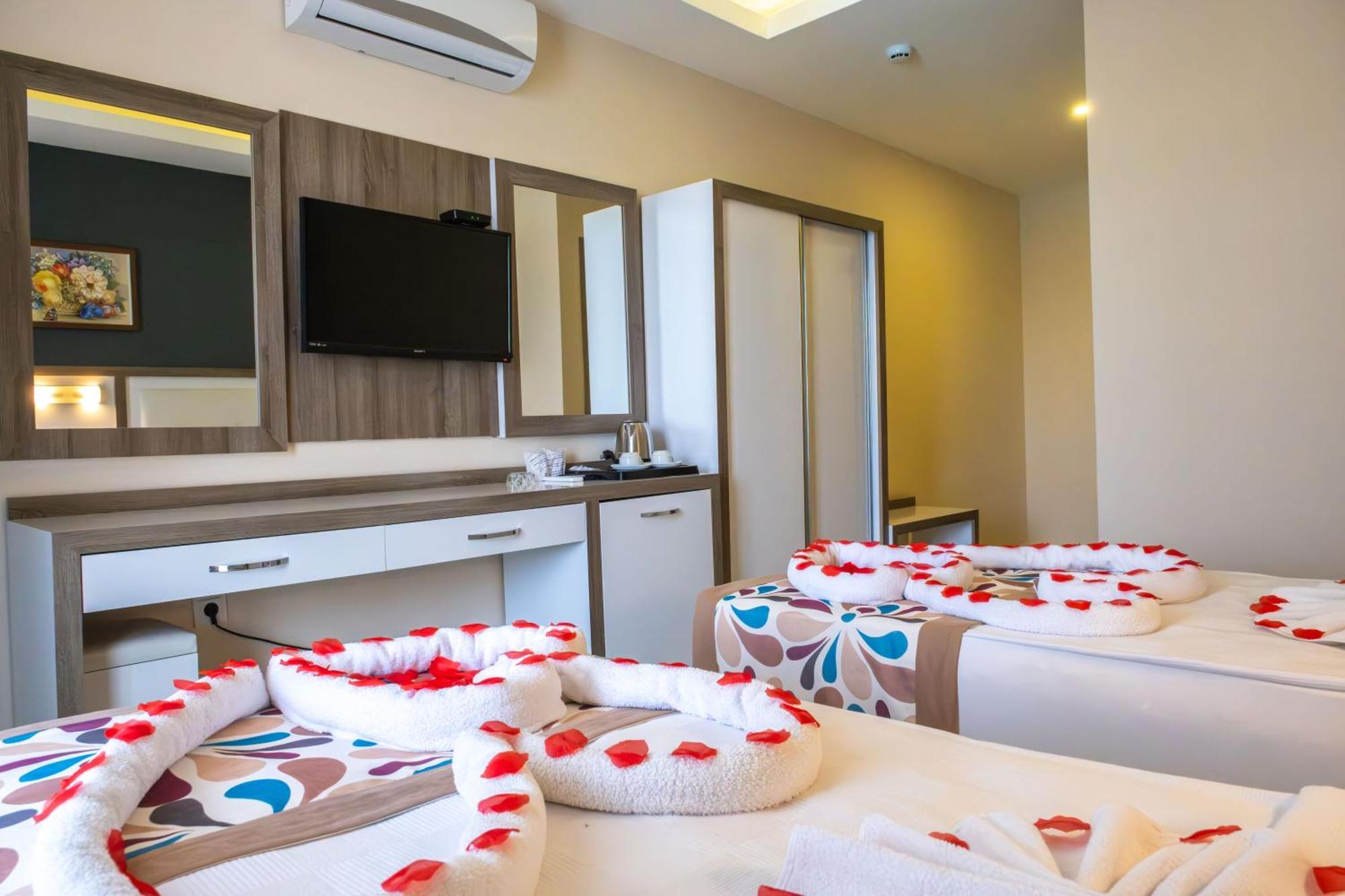 Standard Triple Room,1662984429:JPEG