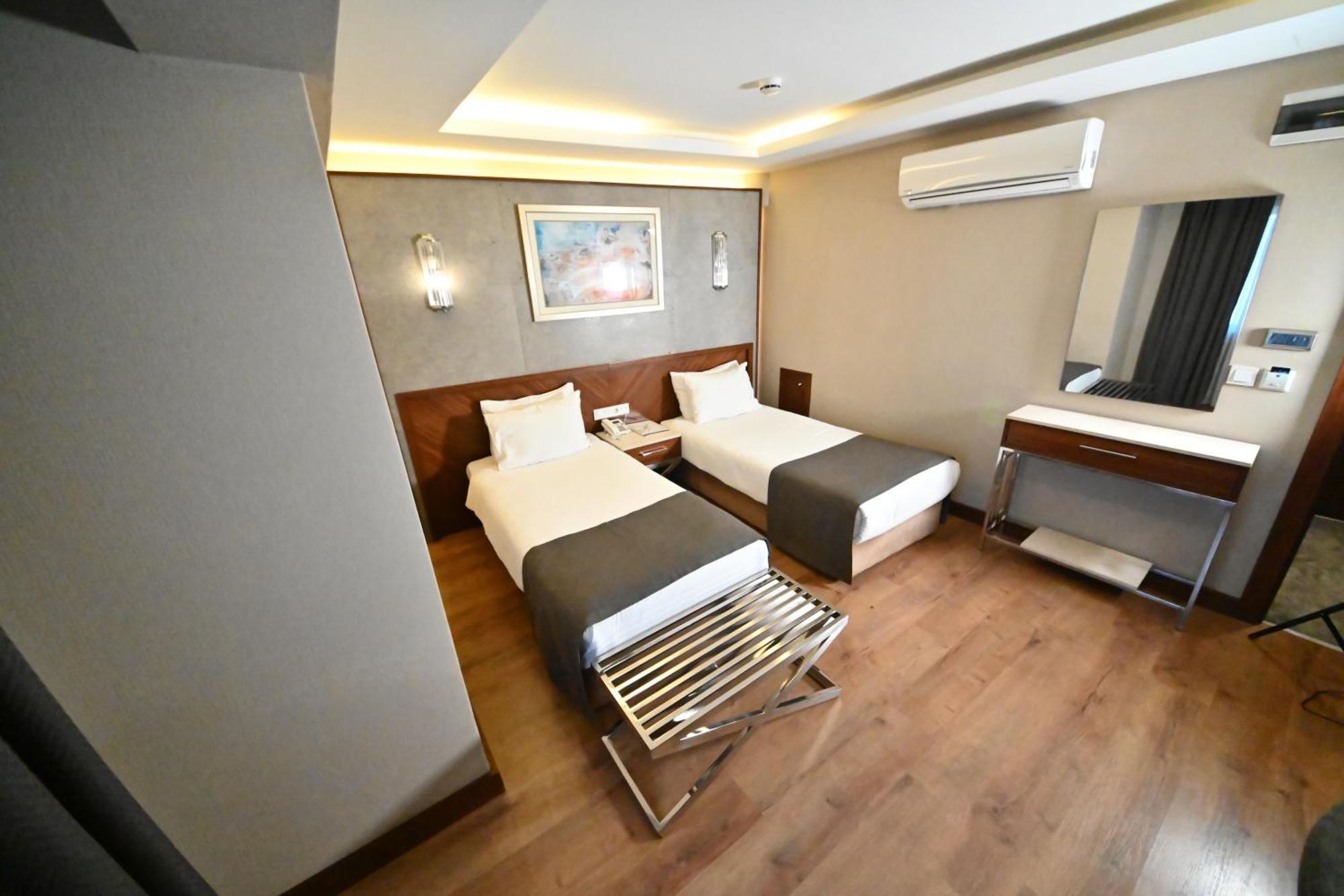 Quarto Standard com 2 Camas de Solteiro