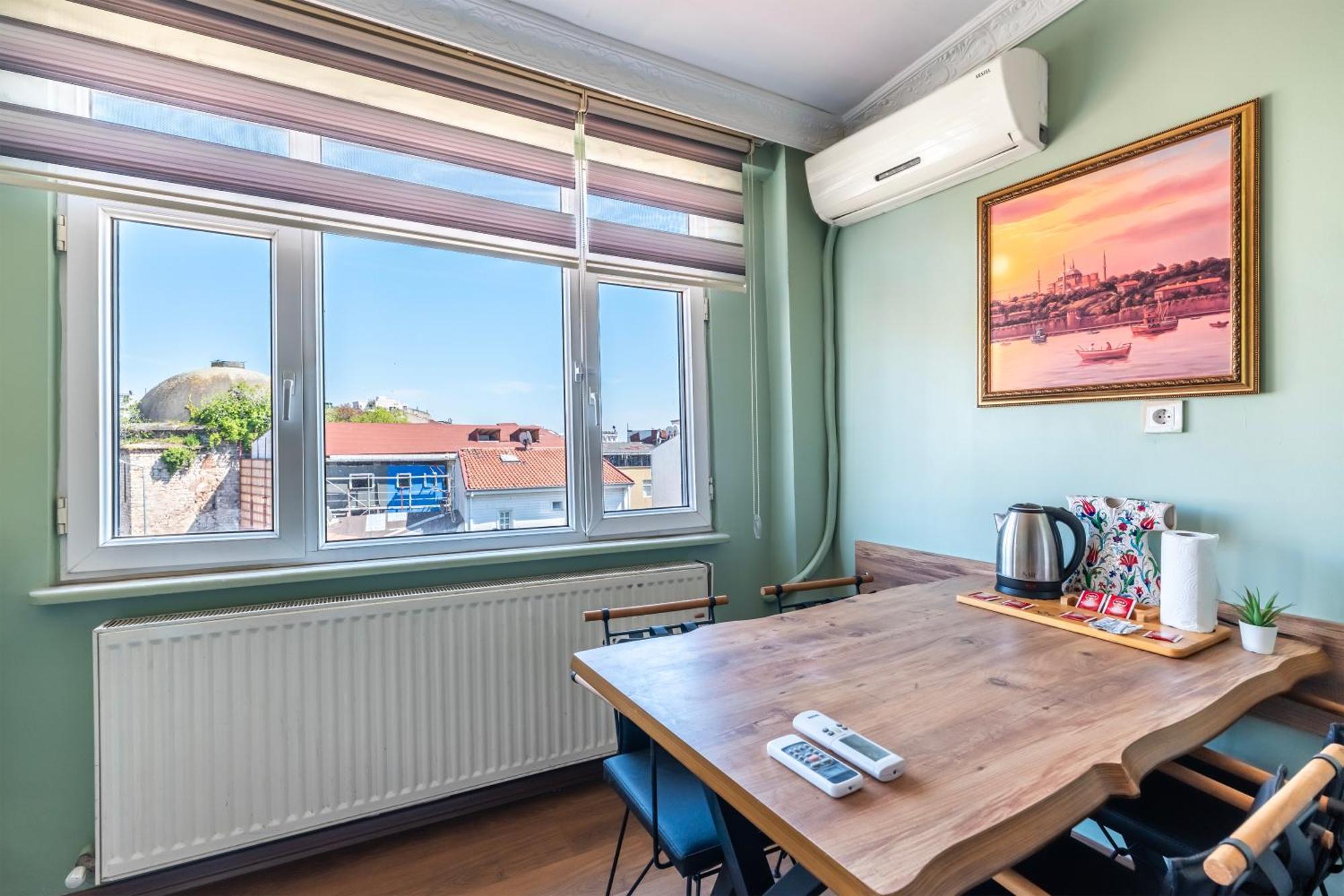 Queen Suite Sea View