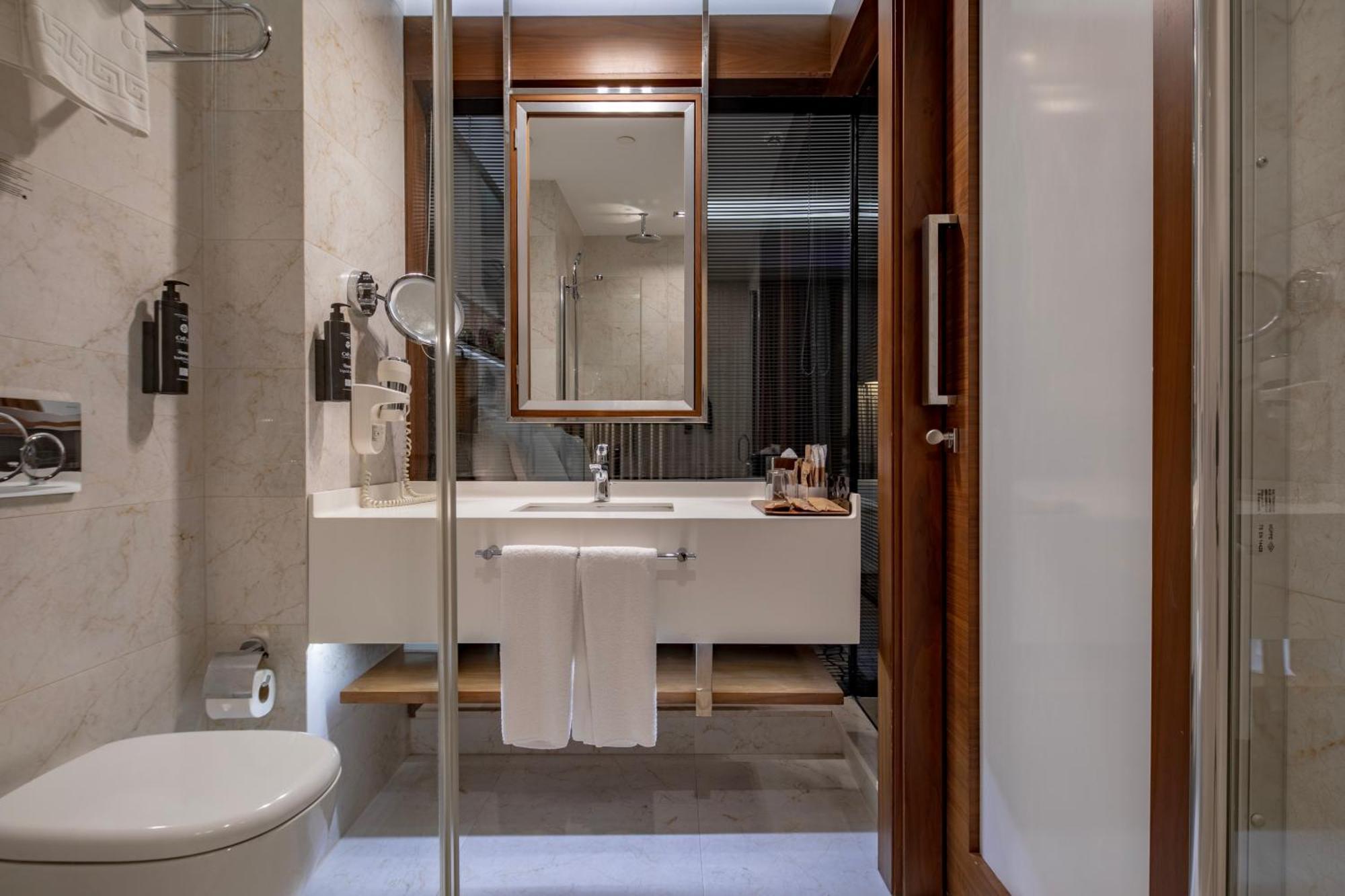 Quarto Deluxe com 2 Camas de Solteiro