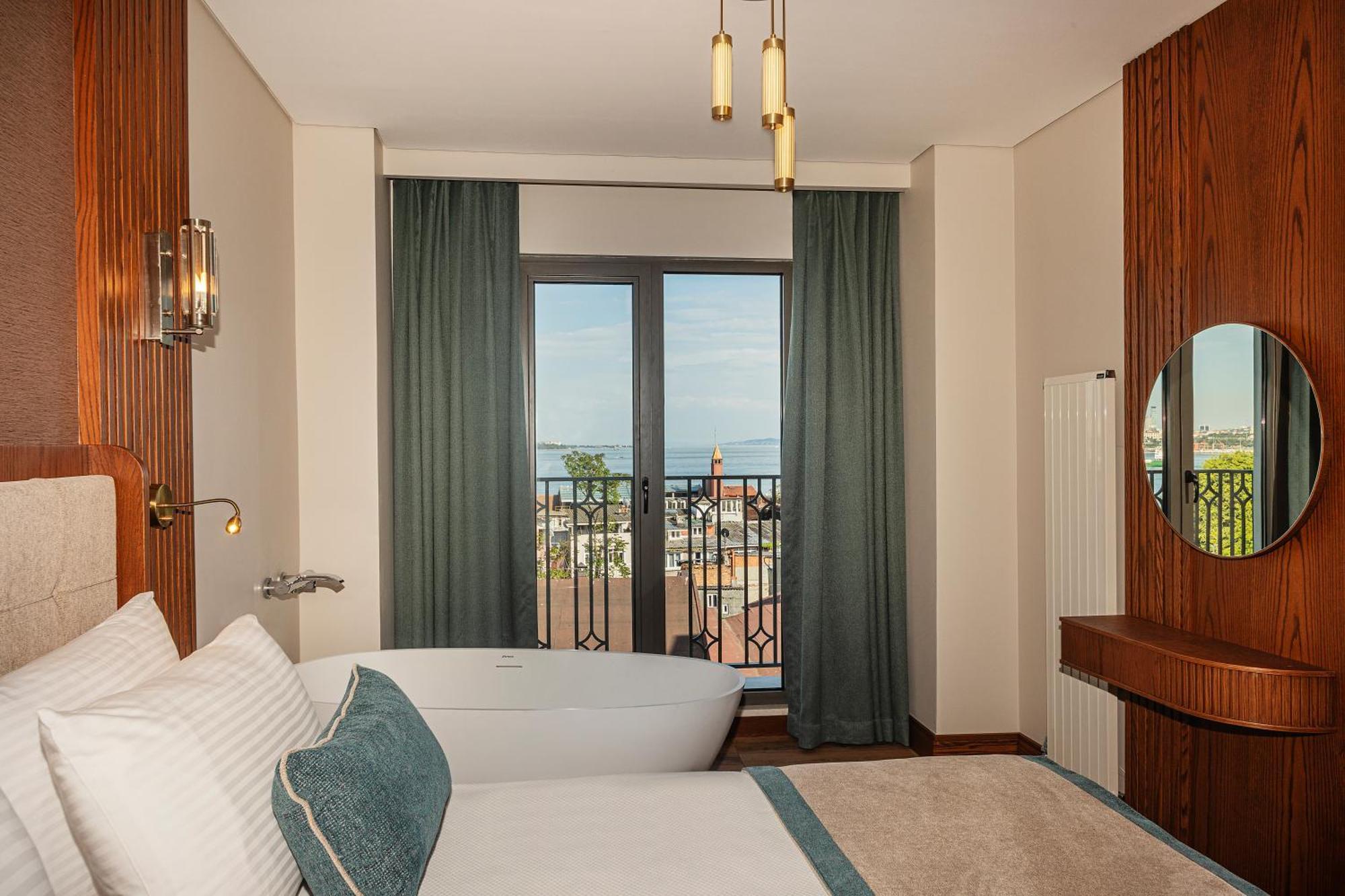 Junior Suite,1672571821:JPEG