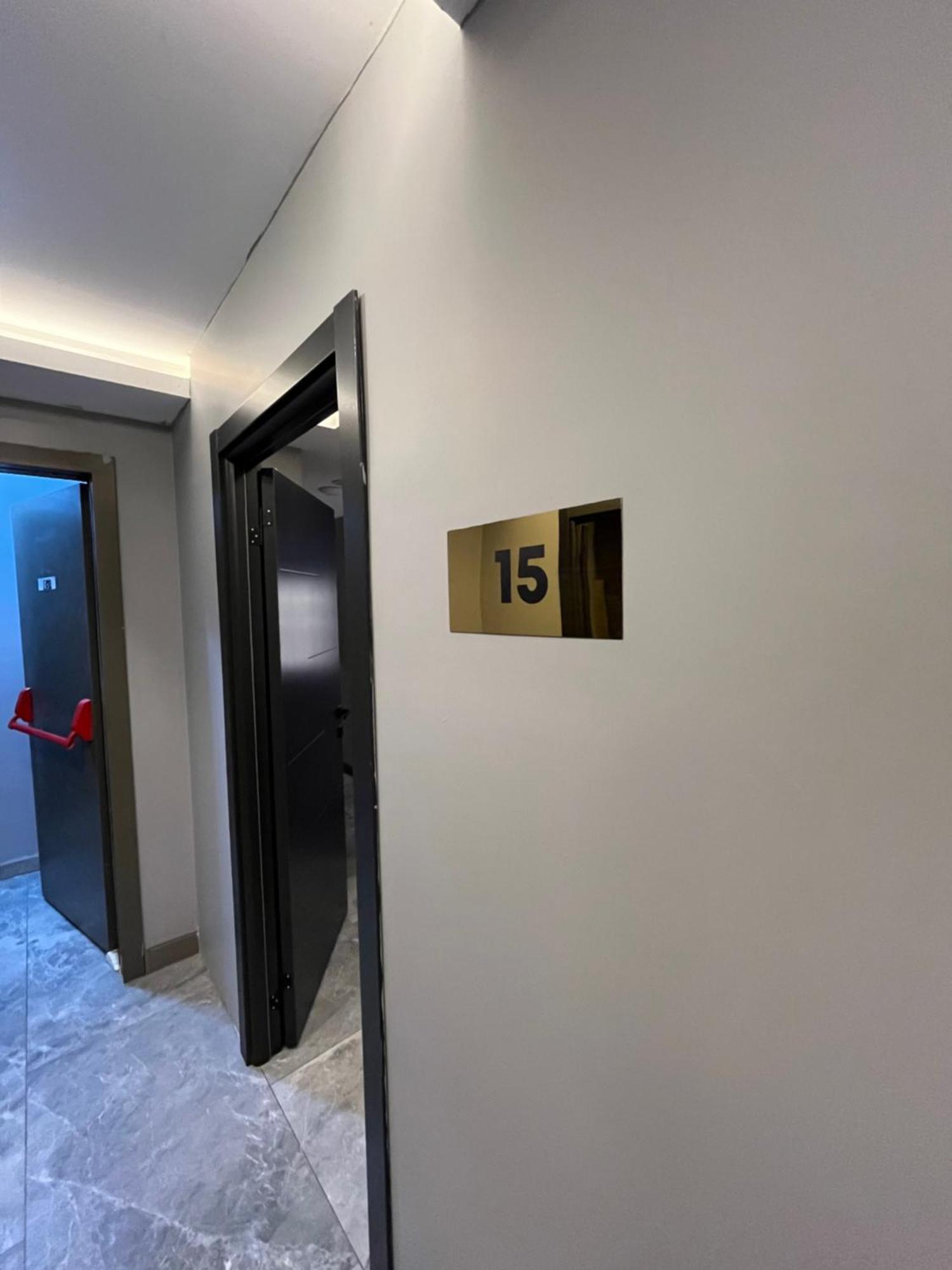 Three-Bedroom Standard Apartment,1676855329:JPEG