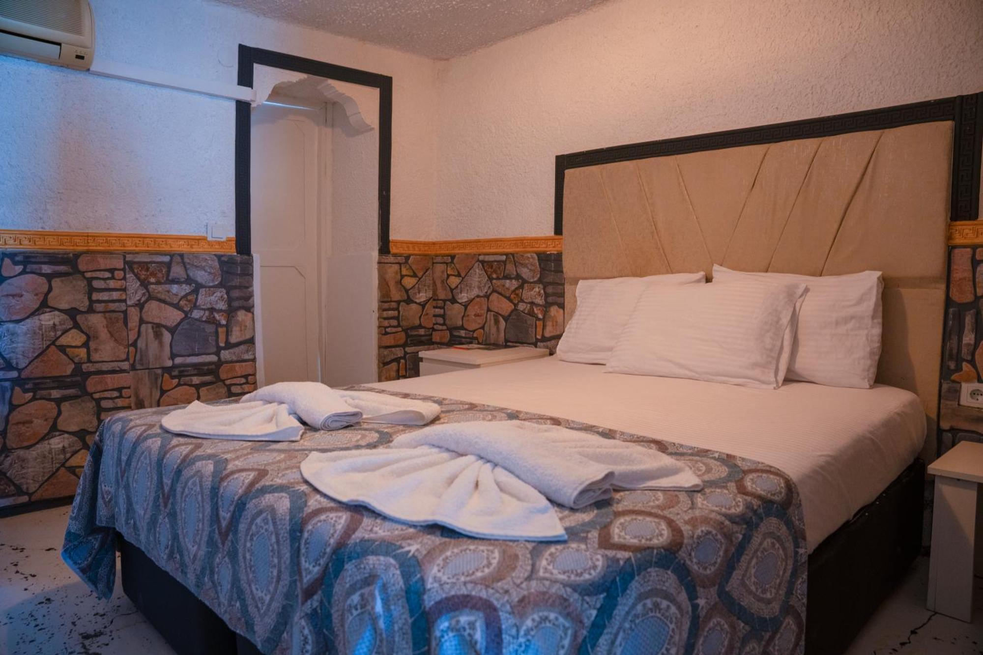 Triple Room with Sea View